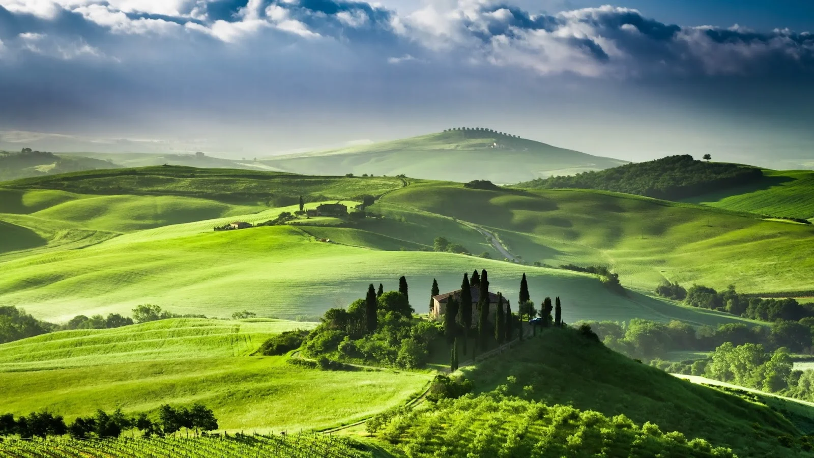 Paisaje-pictórico-de-Toscana-Italia.jpg