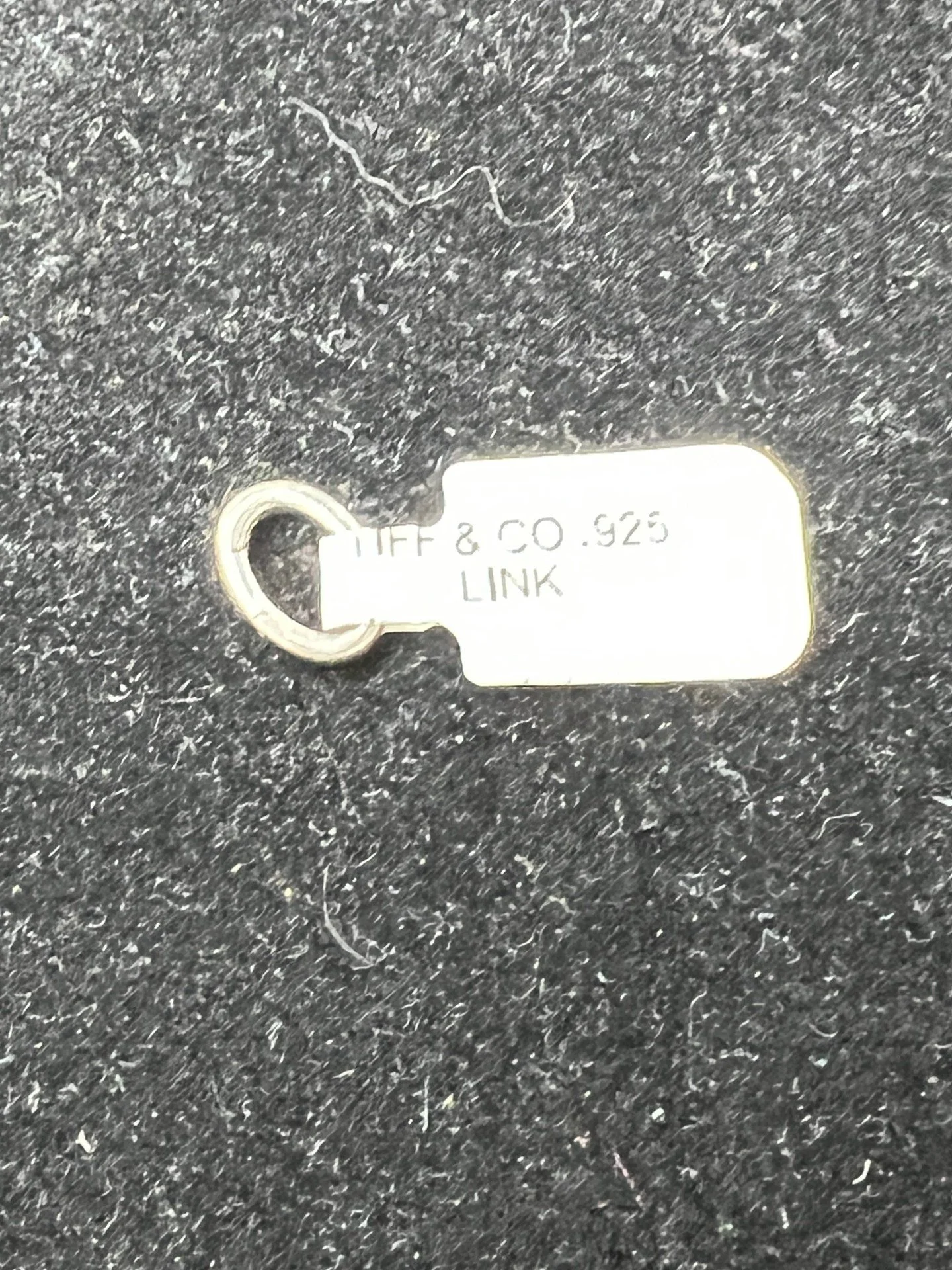 TIFFANY & CO. .925 LINK $40.00