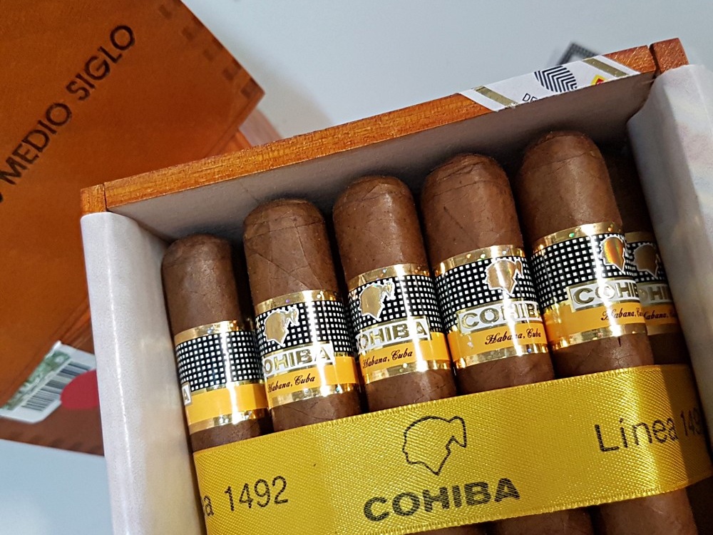 Cohiba Medio Siglo/Laphroaig “The 1815 Legacy Edition”