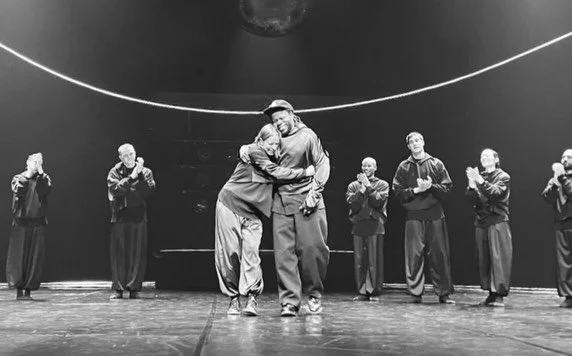 B O O M
thanks Aa and artists. I appreciate youz.
#BEND #canadianpremiere #aszurebartonandartists