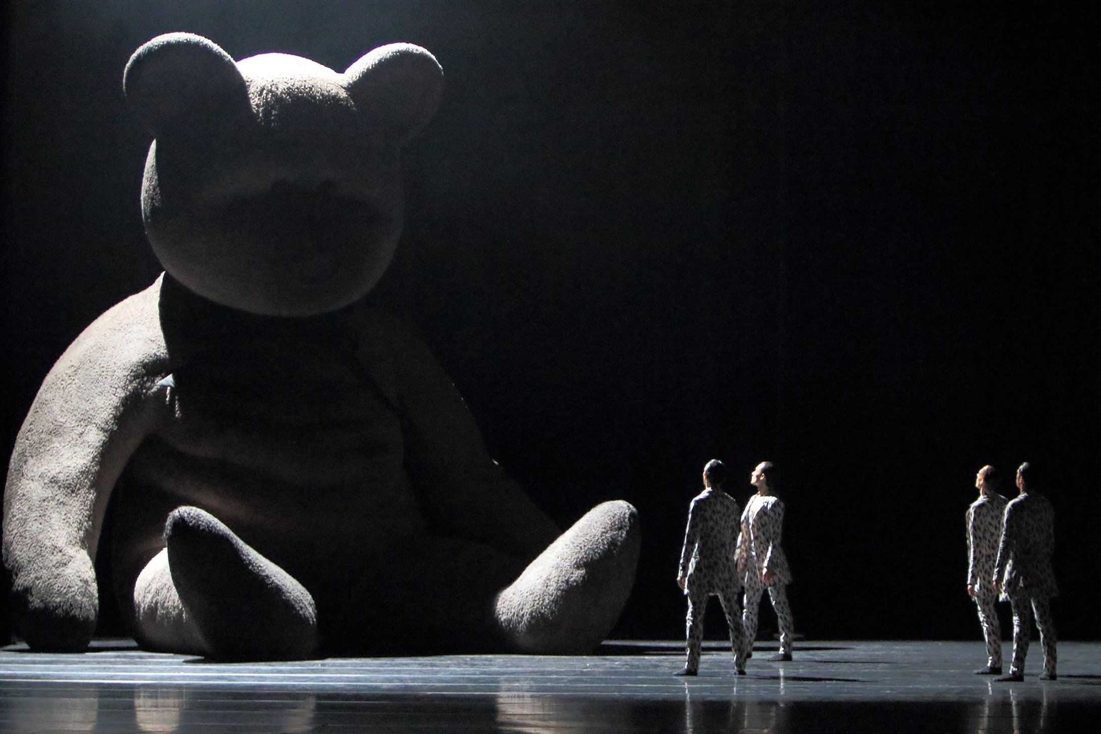 BayerischesStaatsBallett_AdamIs_BurkeBrown_02.jpg