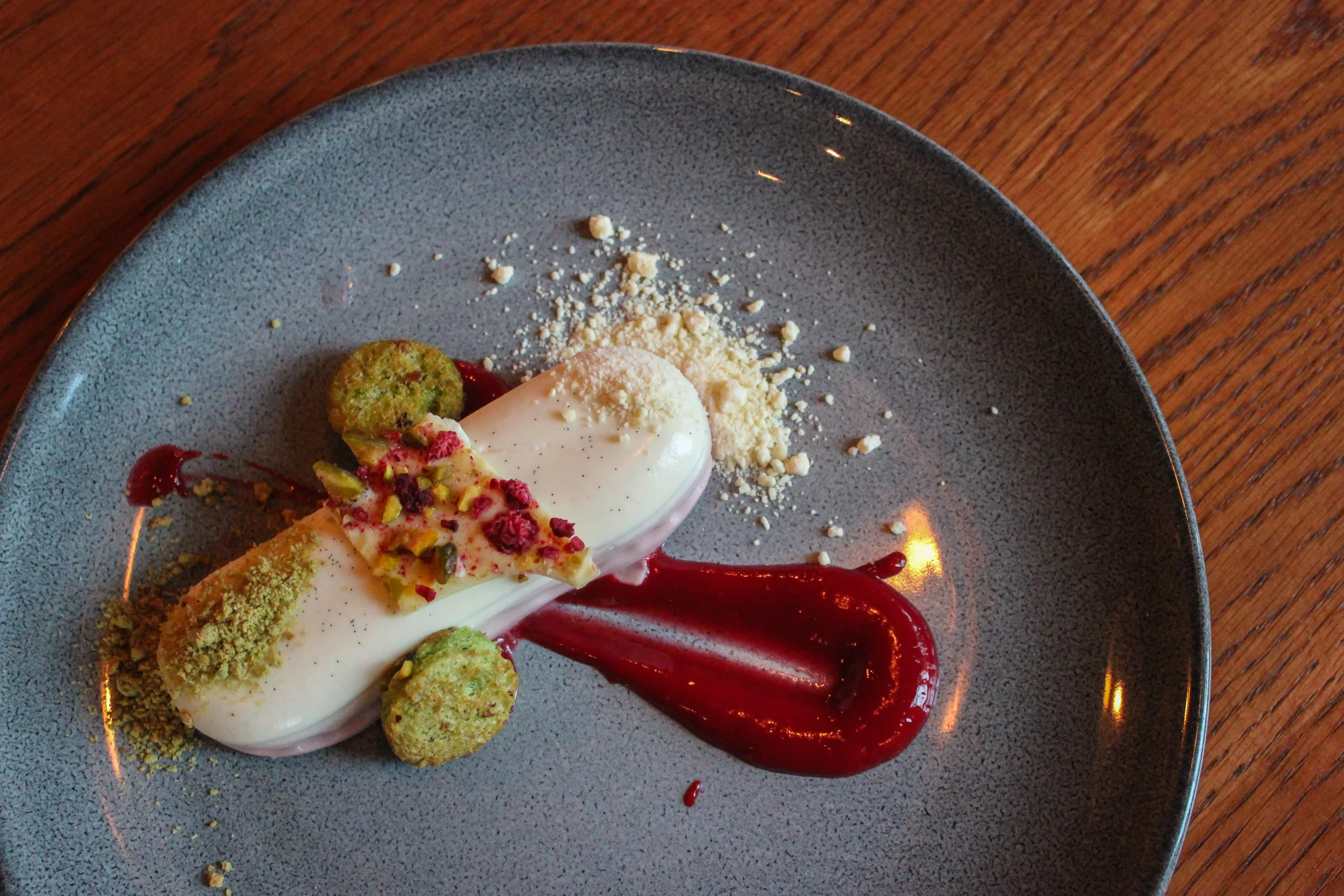 Raspberry pistacchio panna cotta at Donetto (c) Anna Lanfreschi