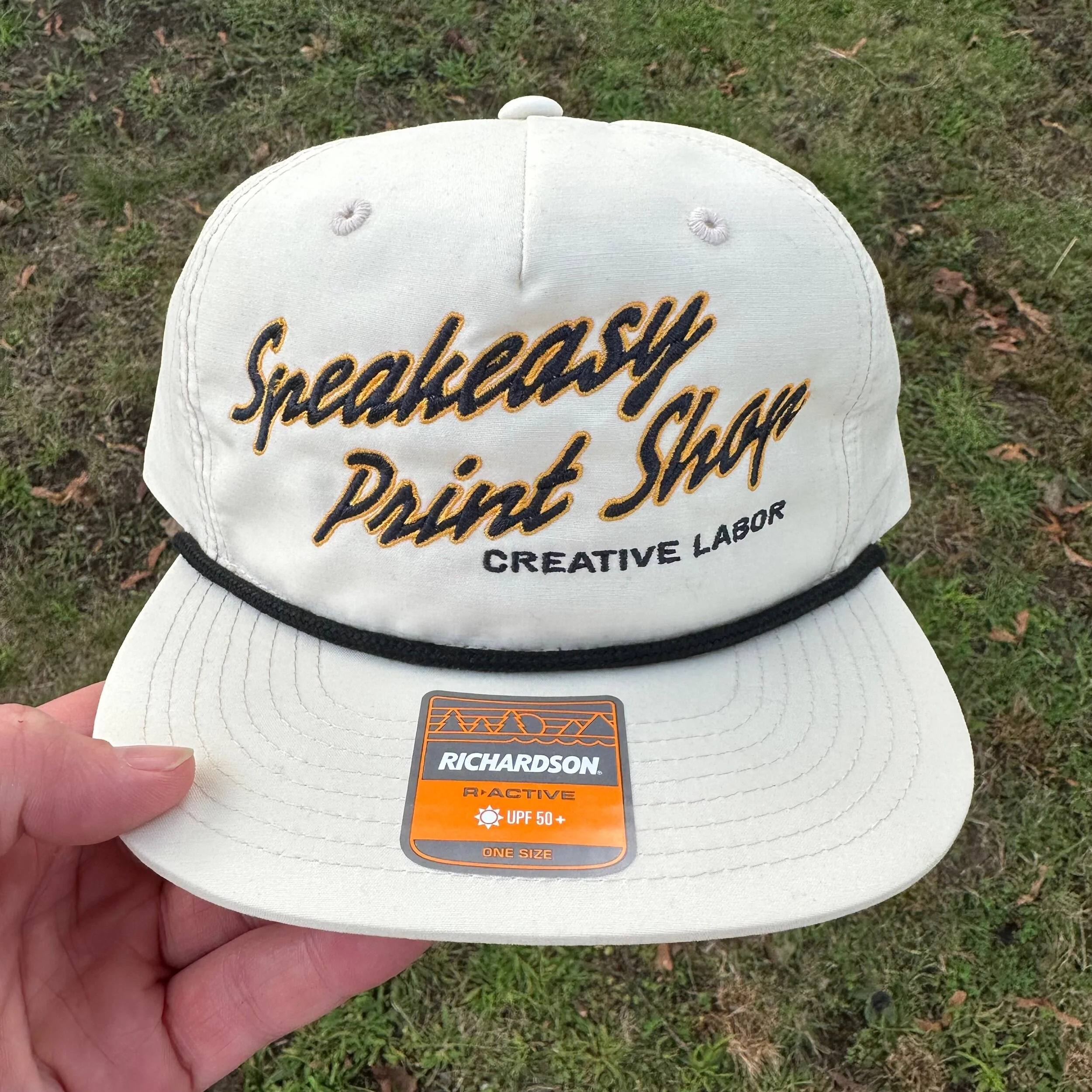 Speakeasy Script 5 Panel Richardson 256 SnapBack Birch — Speakeasy