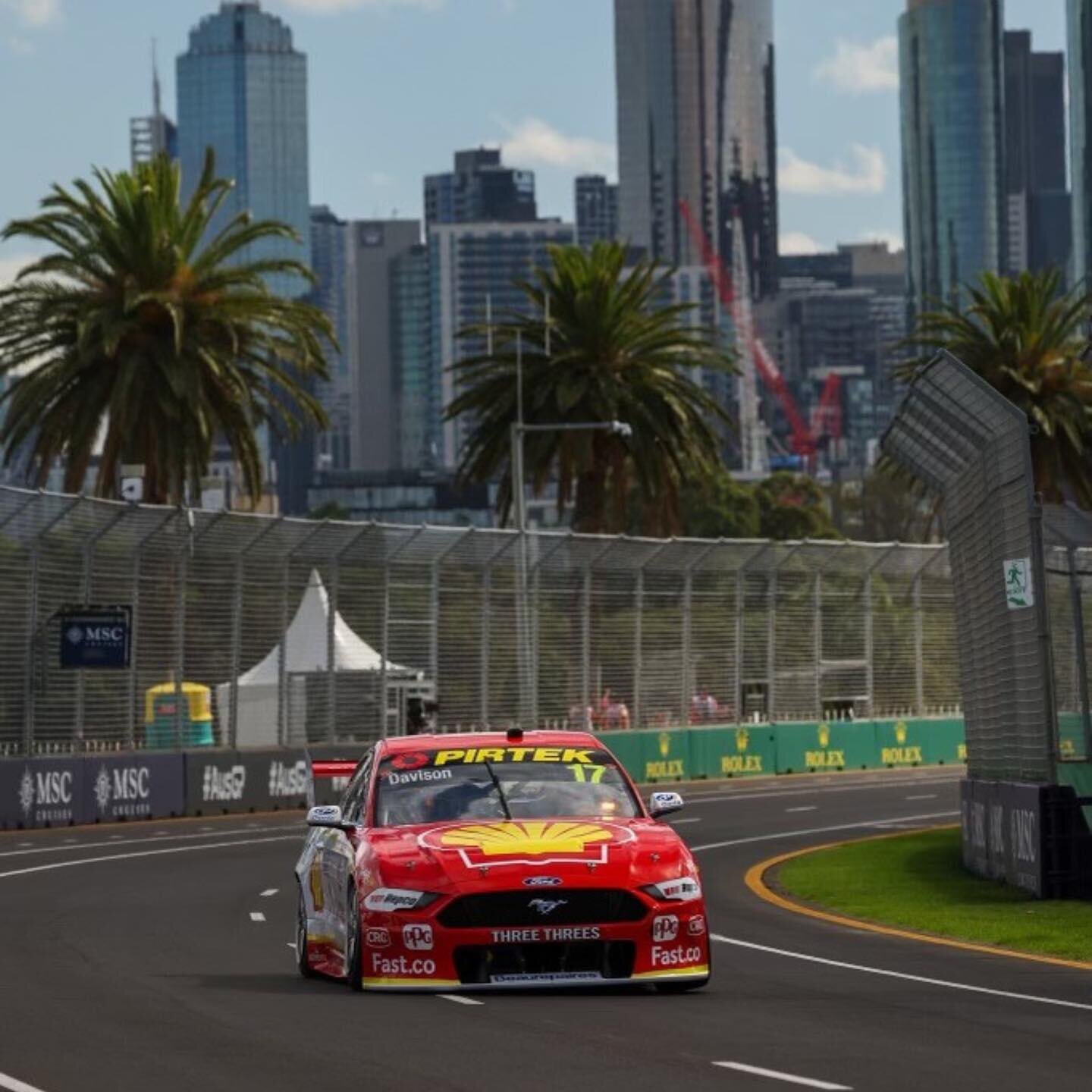 @willdavison__ and @thomasmaxwellracing on track today for the Blue Chip personnel! We are looking forward to seeing how it all plays out. 

We are back on graphics duty for the boys in 2023. Swipe left for the track map of Albert Park 👈🏻