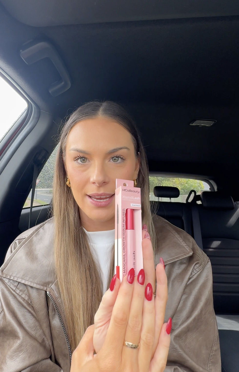 MCoBeauty - Kara Barrett (13).png