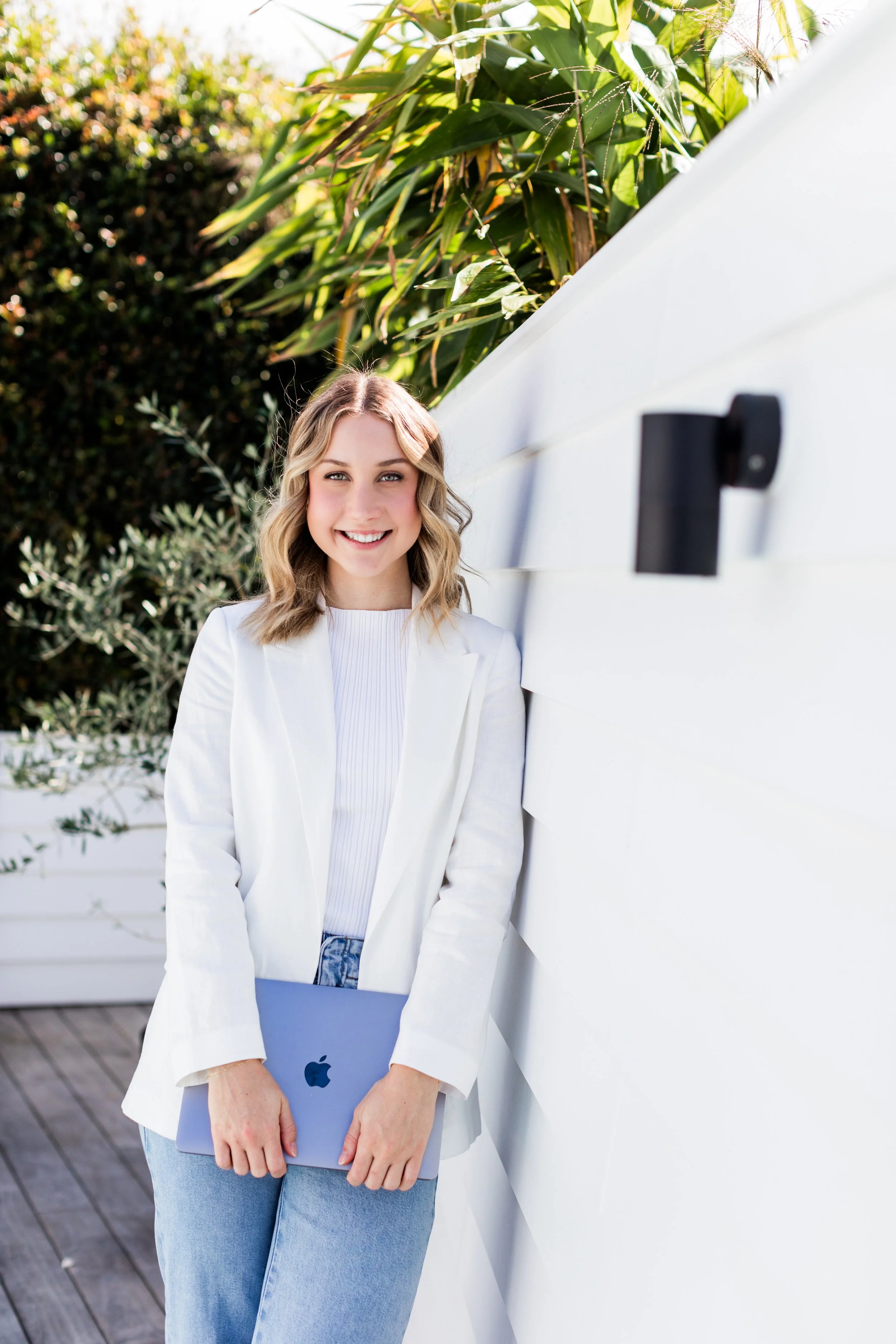 Claire Bates (5).jpg