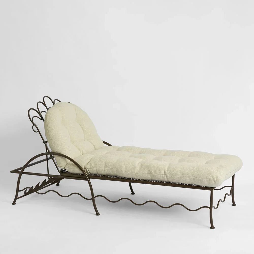 lounger.webp