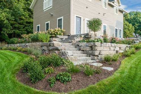 Things to Think About When Choosing Masonry Contractors to Install a Stone Retaining Wall in Novi, MI