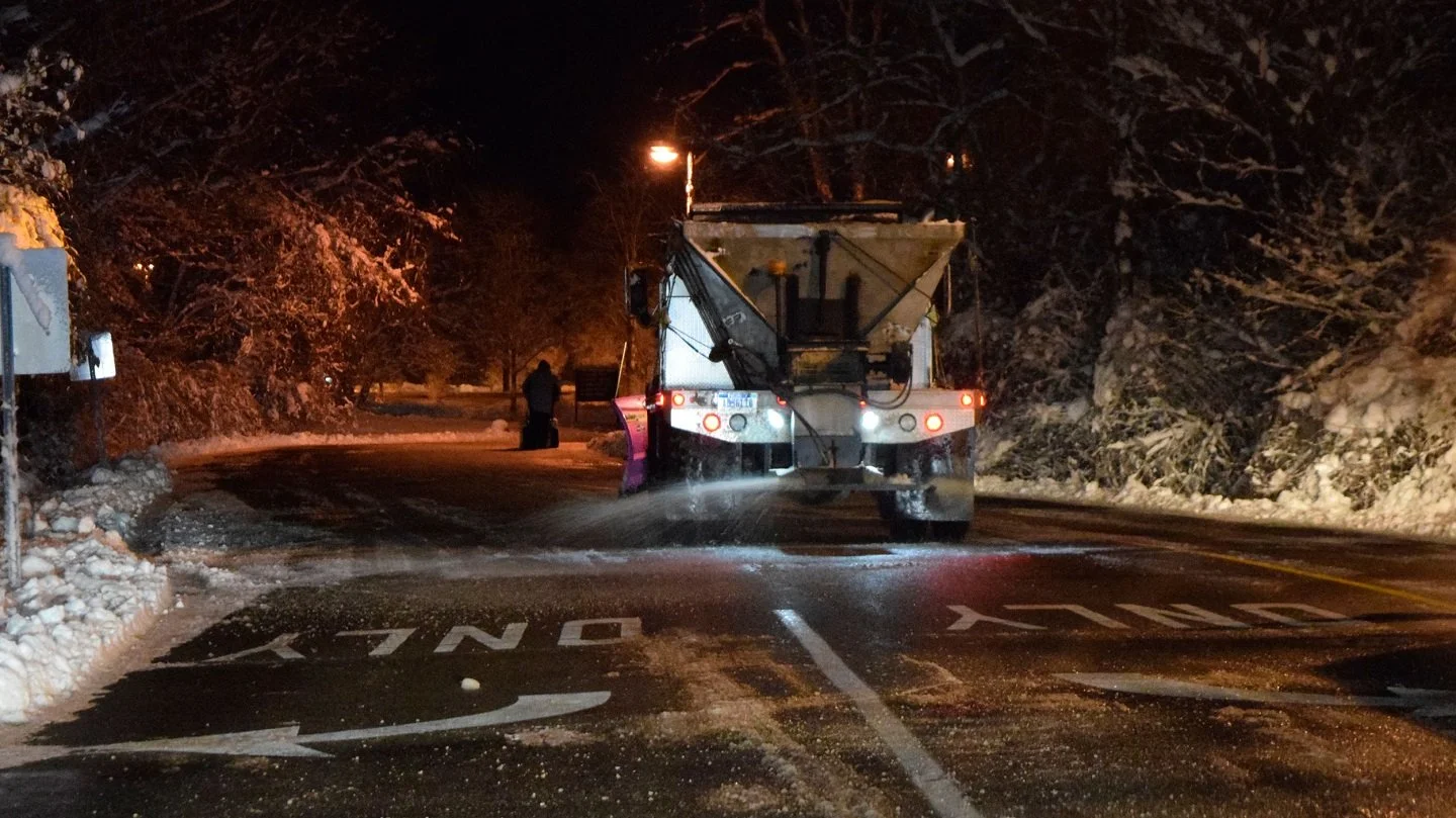 4 Ways Your Business Will Benefit From Timely Commercial Snow Removal in Novi, SE Michigan