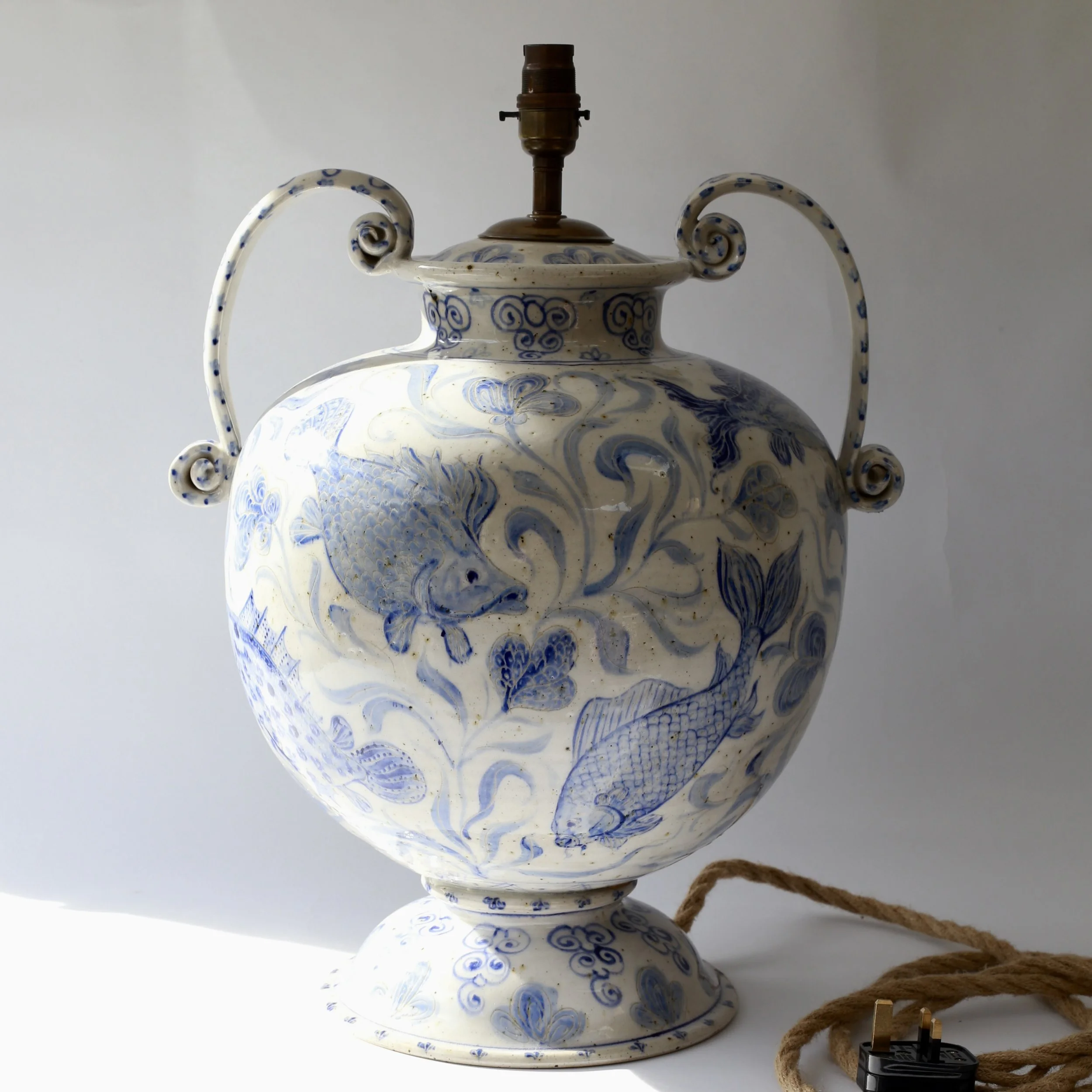 LargeScroll Handle Lamp Base (Second)