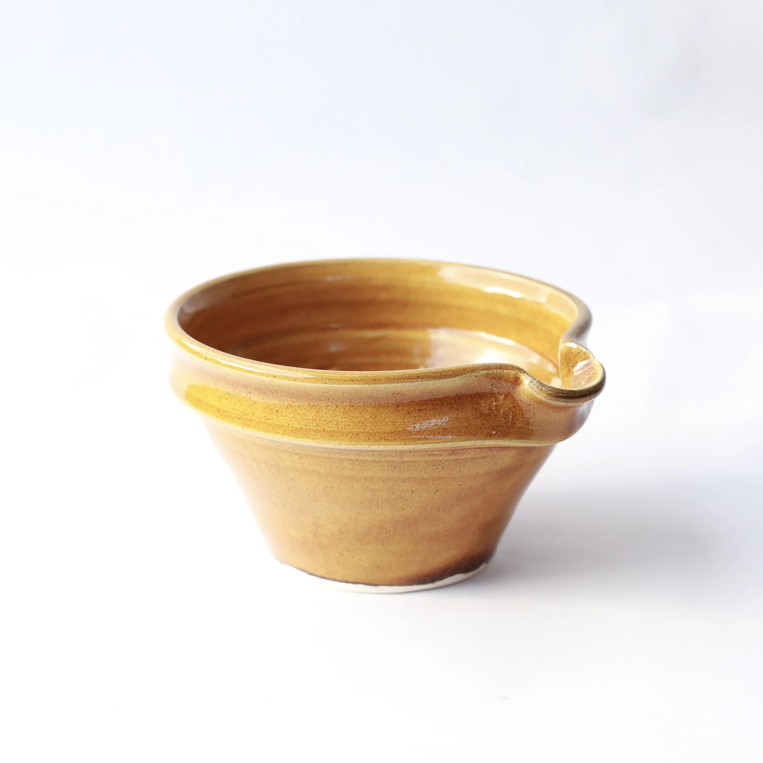 Small Pouring Bowl