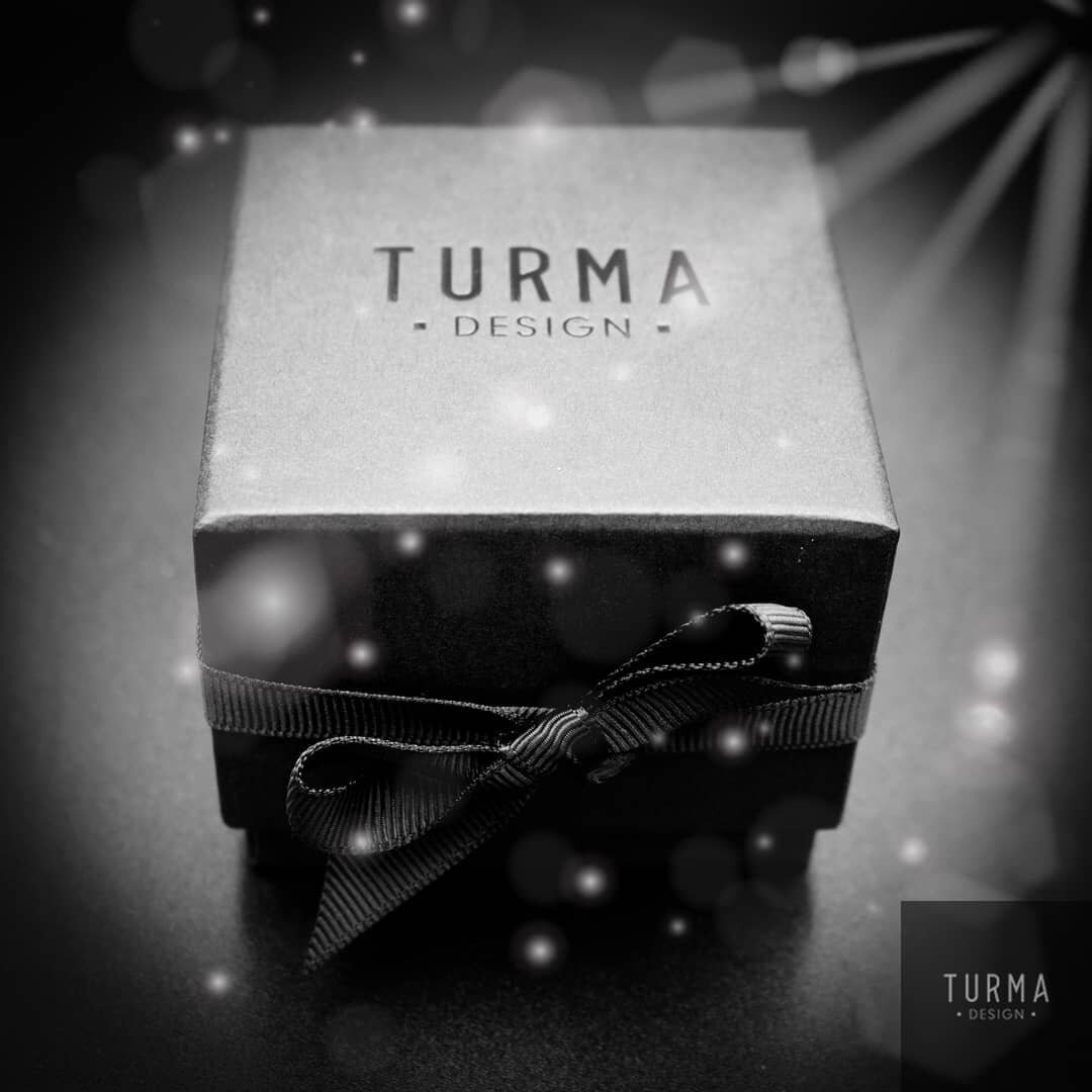 Happy Holidays to all My Customers and Followers 🖤

#turma_desing #uniquedesign #uniquejewelry #silver #blackenedsilver #black #grim #grimjewelry #dark #darkjewelry #gothic #gothicjewelry #finejewelry #handmade