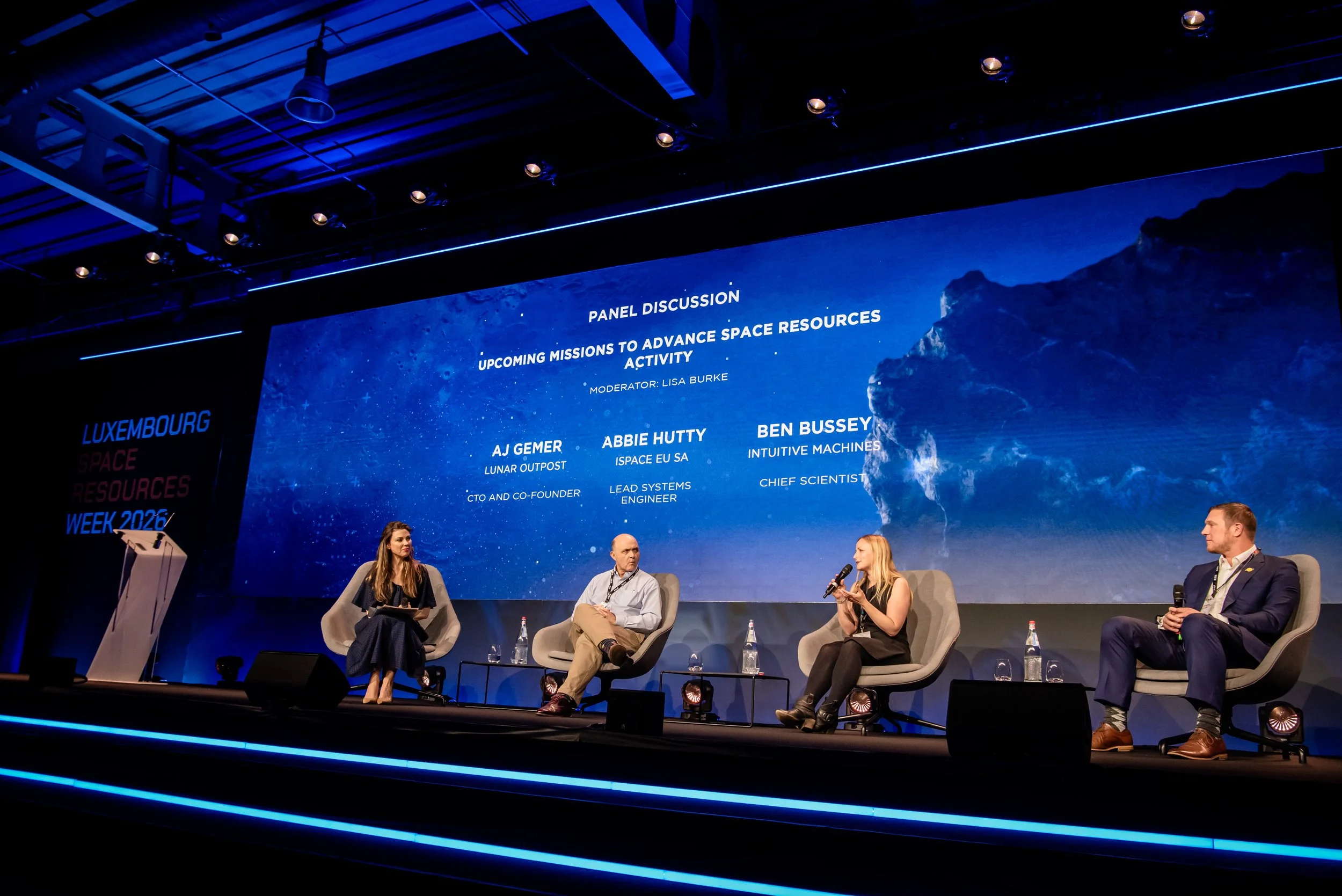 4may-SpaceResourcesWeek26-byLugdivineUnfer-377.jpg