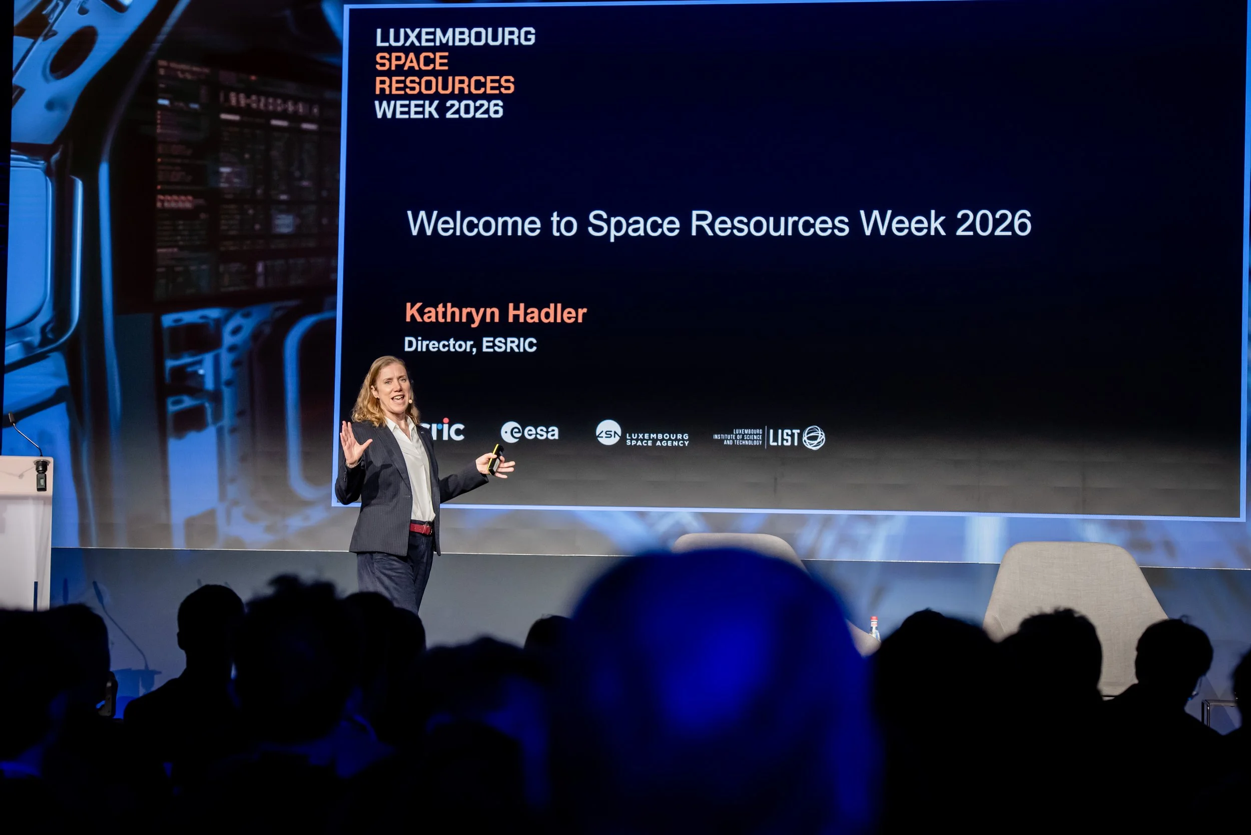 4may-SpaceResourcesWeek26-byLugdivineUnfer-153.jpg