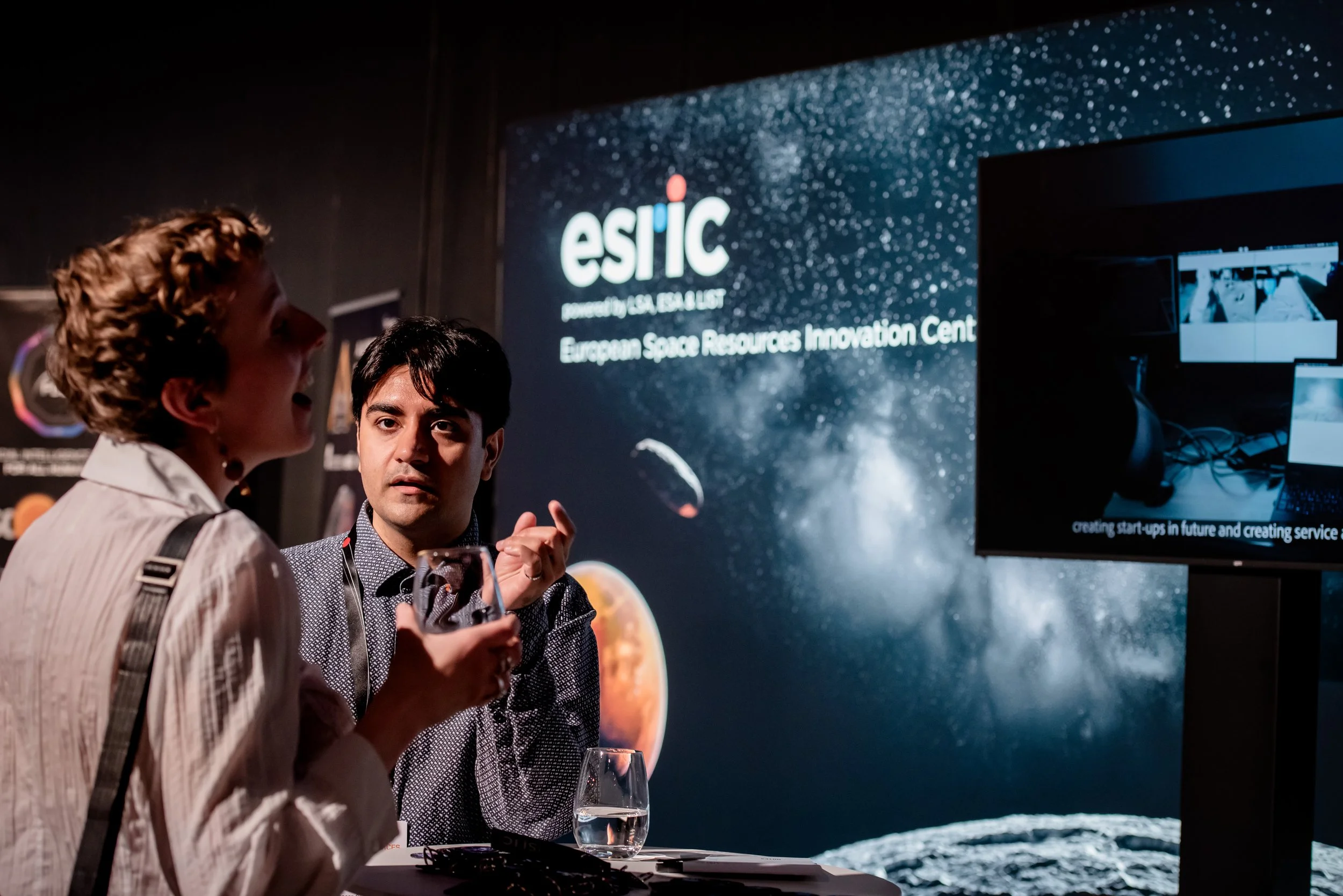 4may-SpaceResourcesWeek26-byLugdivineUnfer-113.jpg