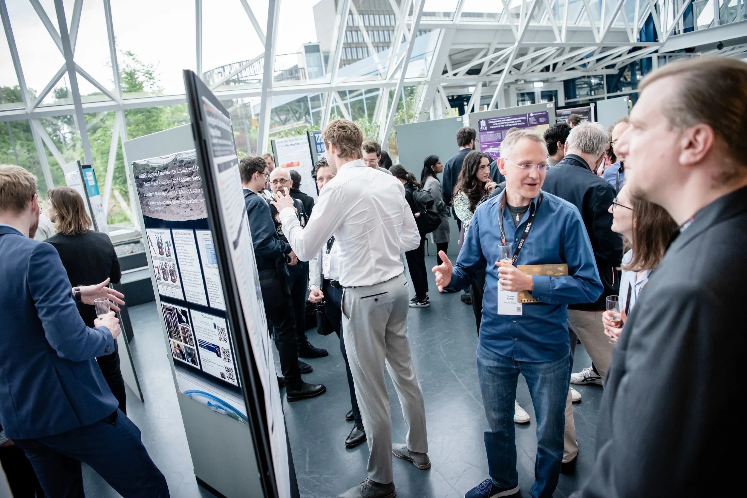 4may-SpaceResourcesWeek26-byLugdivineUnfer-429.jpg