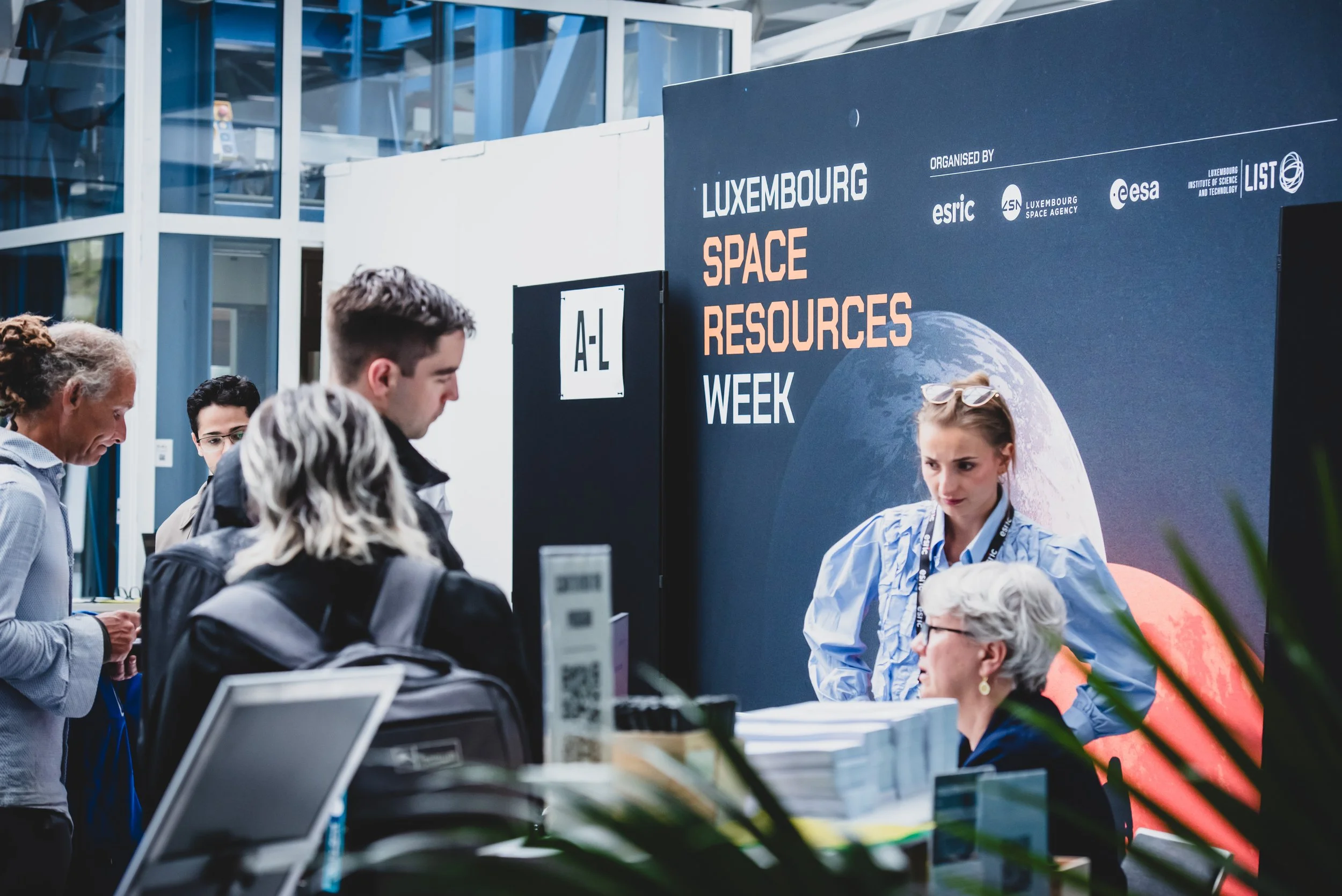 4may-SpaceResourcesWeek26-byLugdivineUnfer-10.jpg