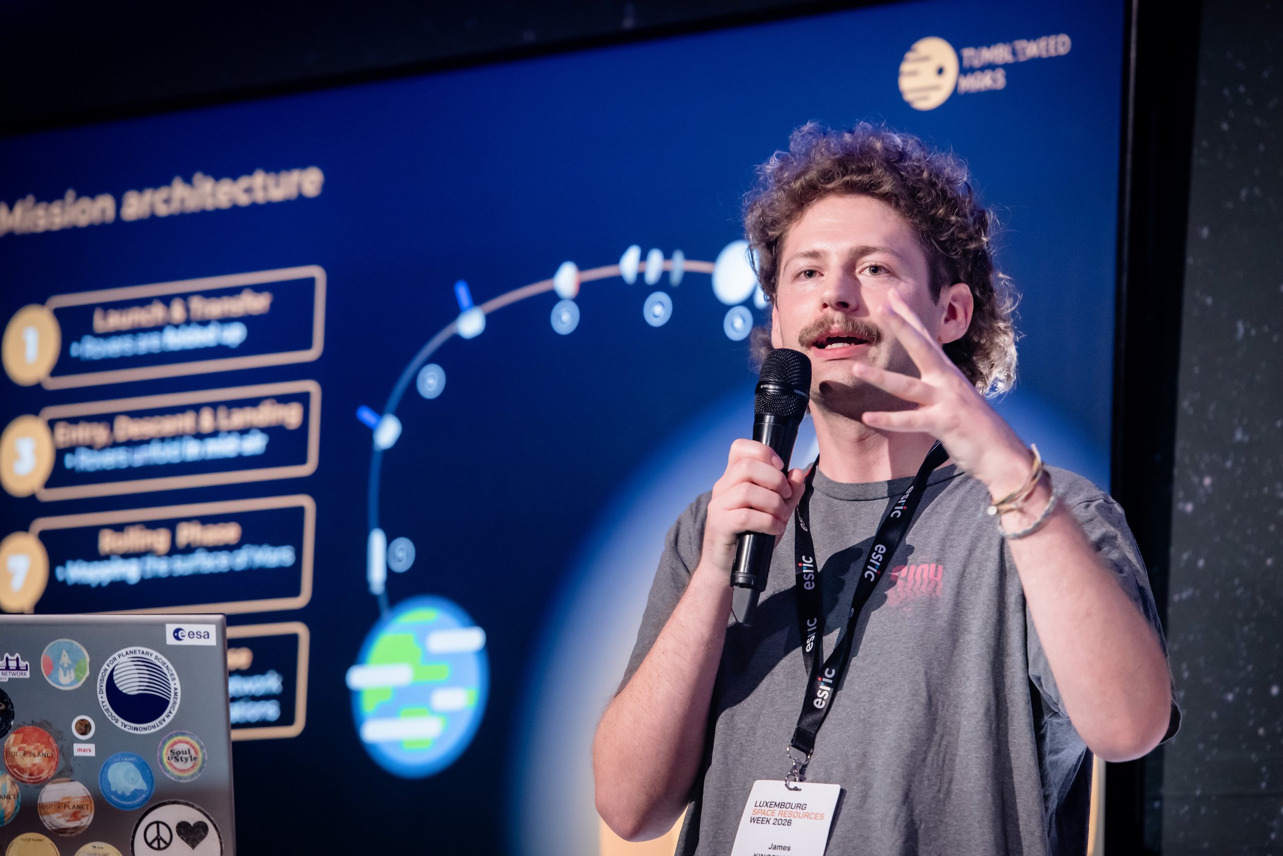 6may-SpaceResourcesWeek26-byLugdivineUnfer-576.jpg