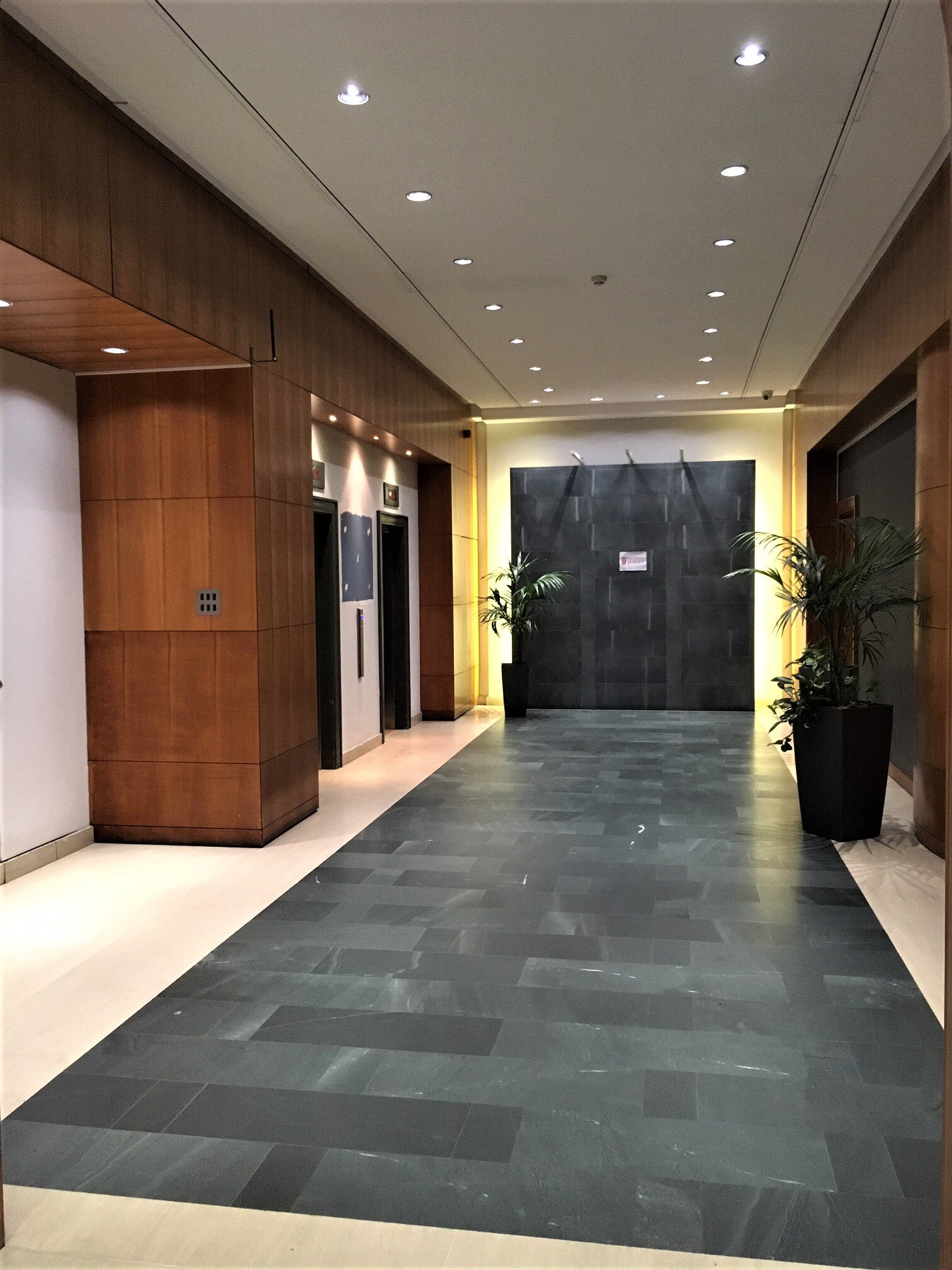 Lift lobby.jpg