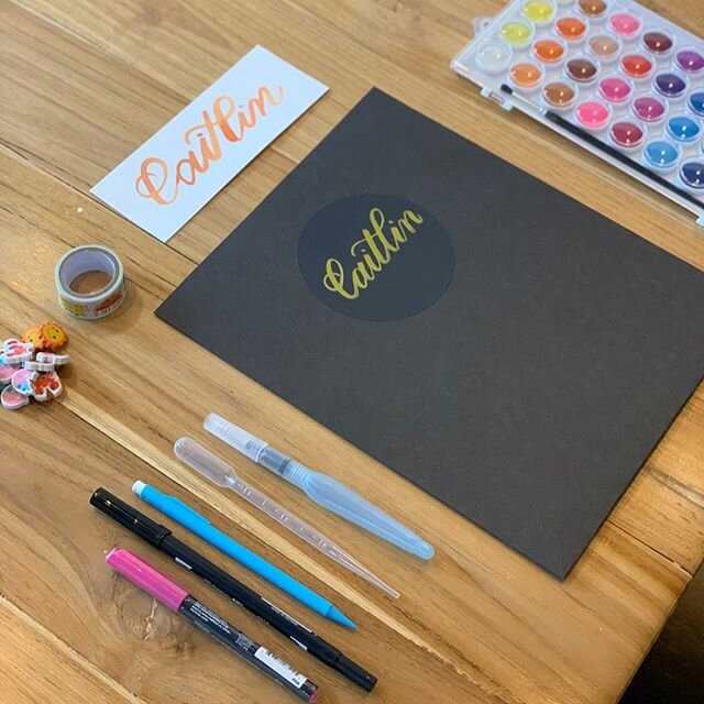 I&rsquo;m not sure who had more fun today, the students or me. Tons of color, letters and even some happy trees at today&rsquo;s brush lettering class at @hitchcockpaper! 🎨🖌🌳 #brushlettering #brushcalligraphy #handwritten #calligraphyclass #callig