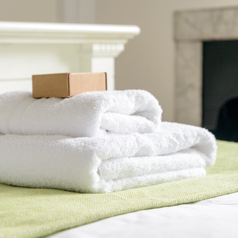 room 10 towels the retreat new forest.jpg