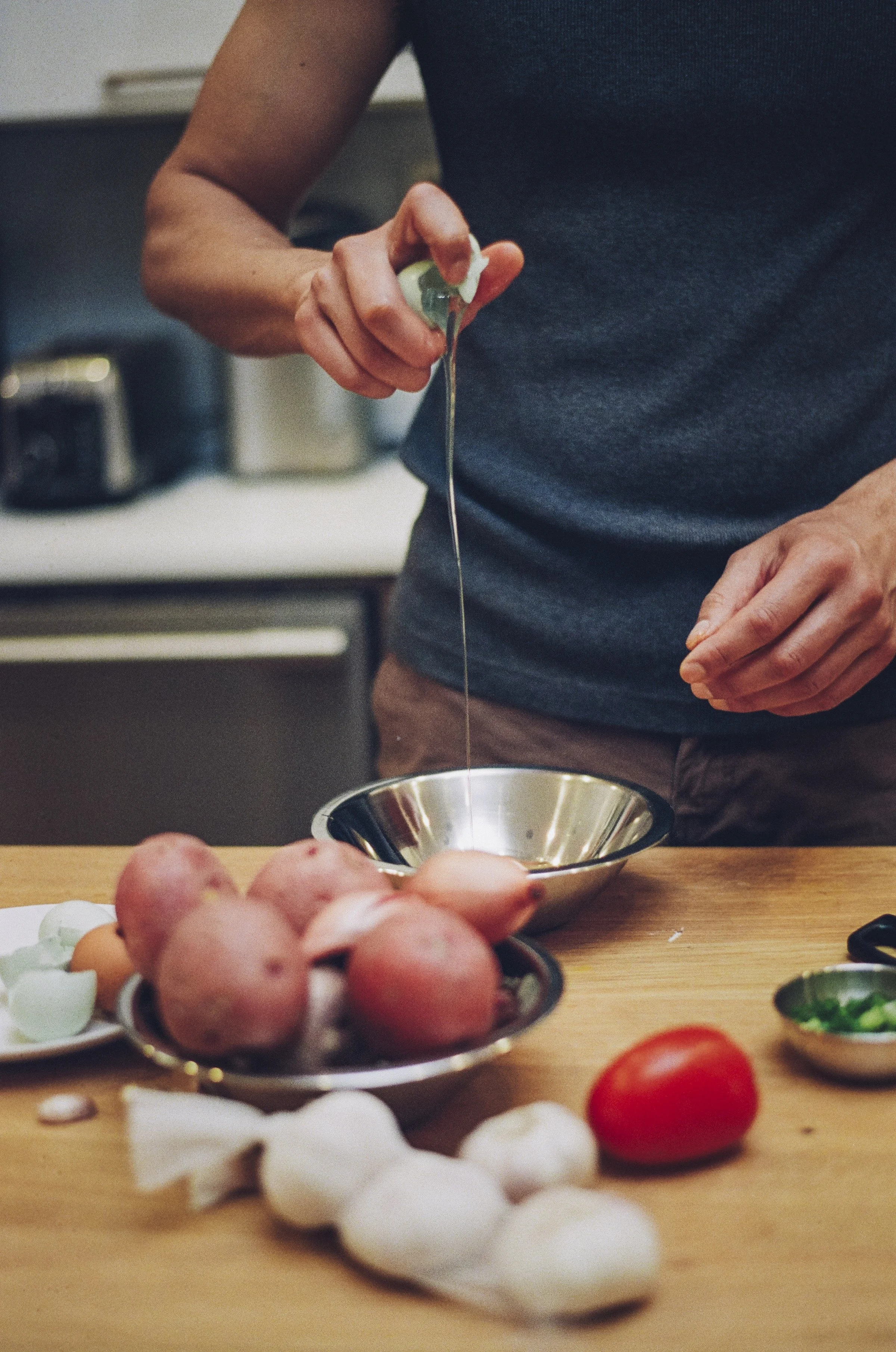 35mm Film &amp; Digital Dating Portrait Sessions in Williamsburg, Brooklyn