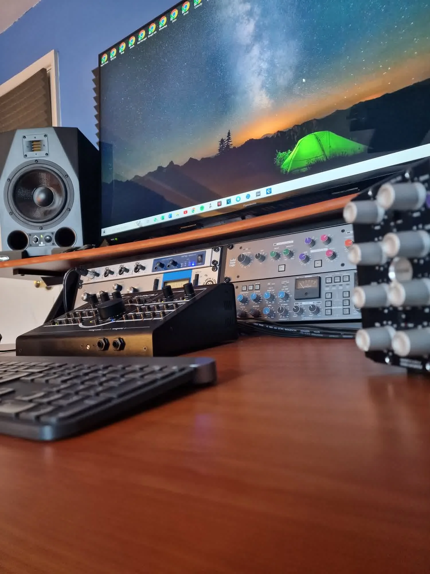 Studio 1.jpg