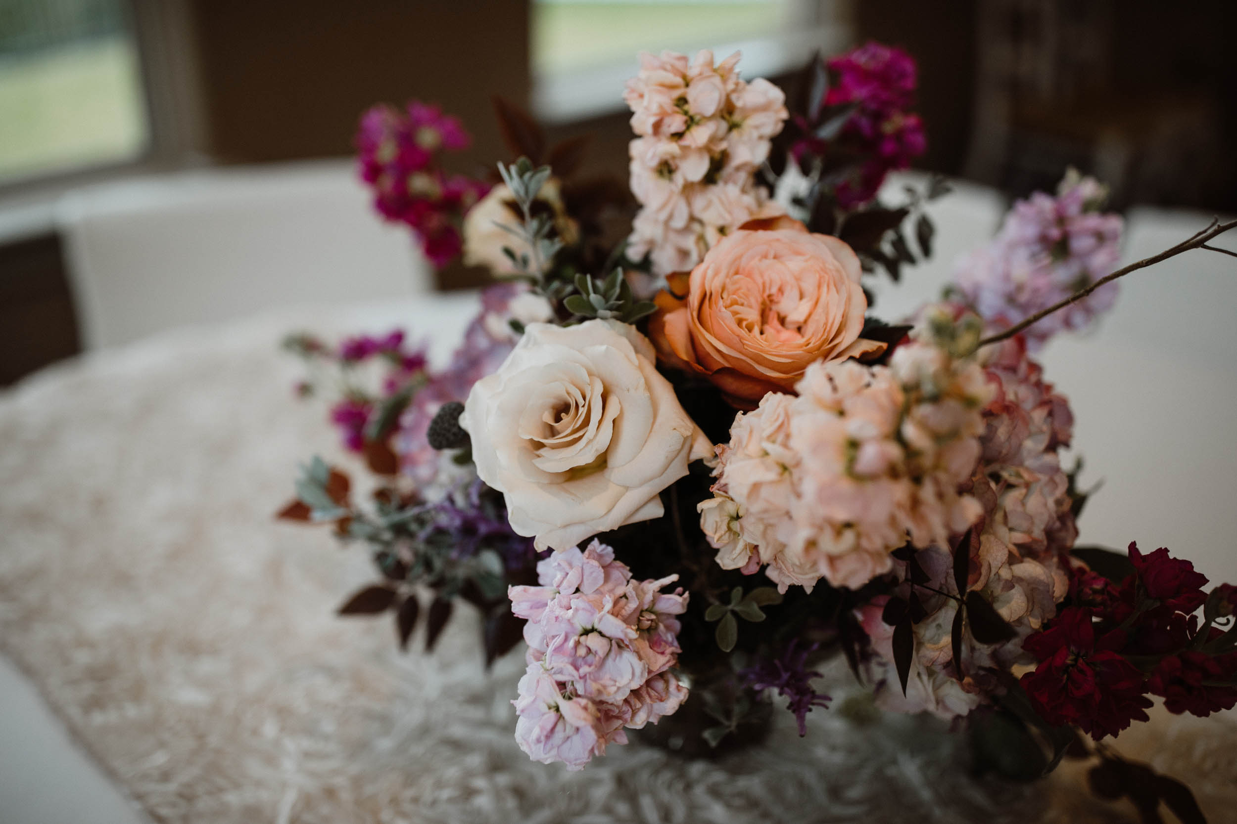 red-ridge-receptions-wedding-michelle-and-tyler-©timwatersweddings-256.jpg