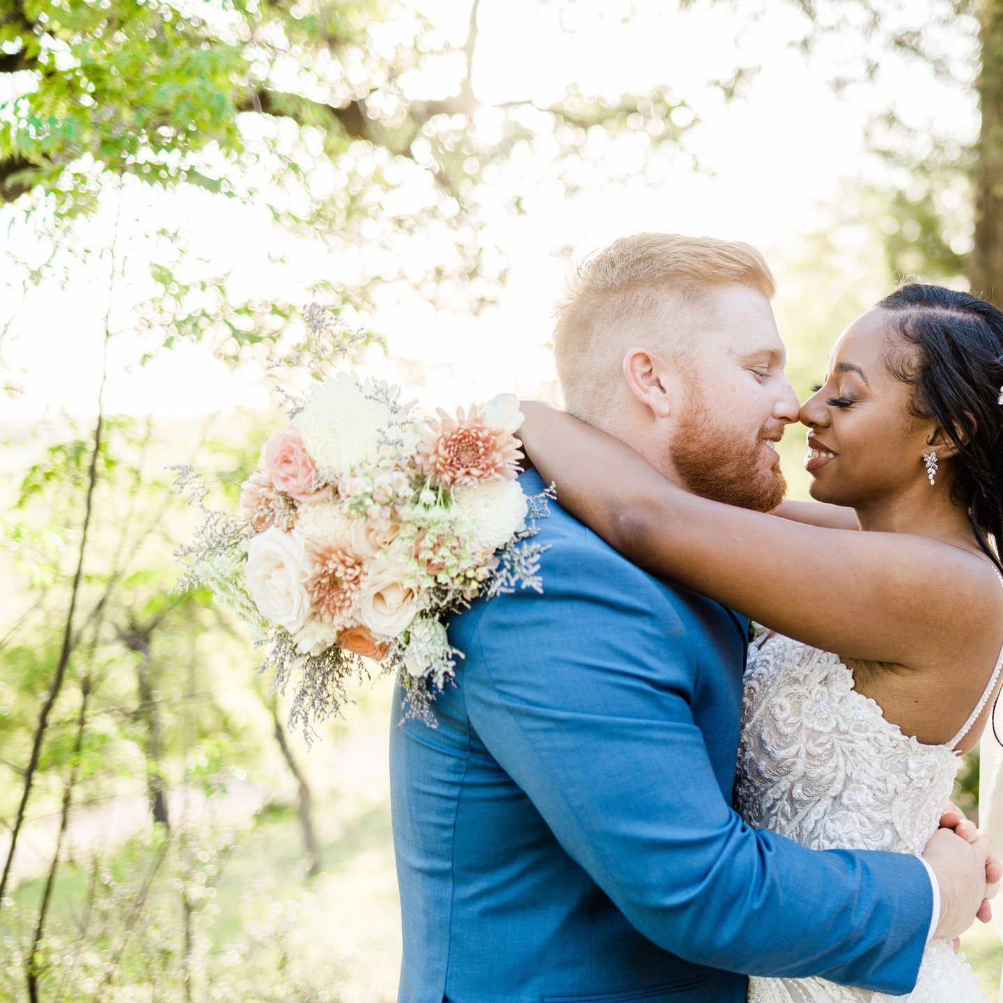 If you are in need of a sweet spring wedding inspo, we&rsquo;ve got you covered!

Photo: @rana_visuals 
Floral: @dreameventsaustin 

#texasweddingvenue #texasdestinationwedding #atxweddings #theknottexas #letsgetmarried #viewsfordays #allinclusivewed
