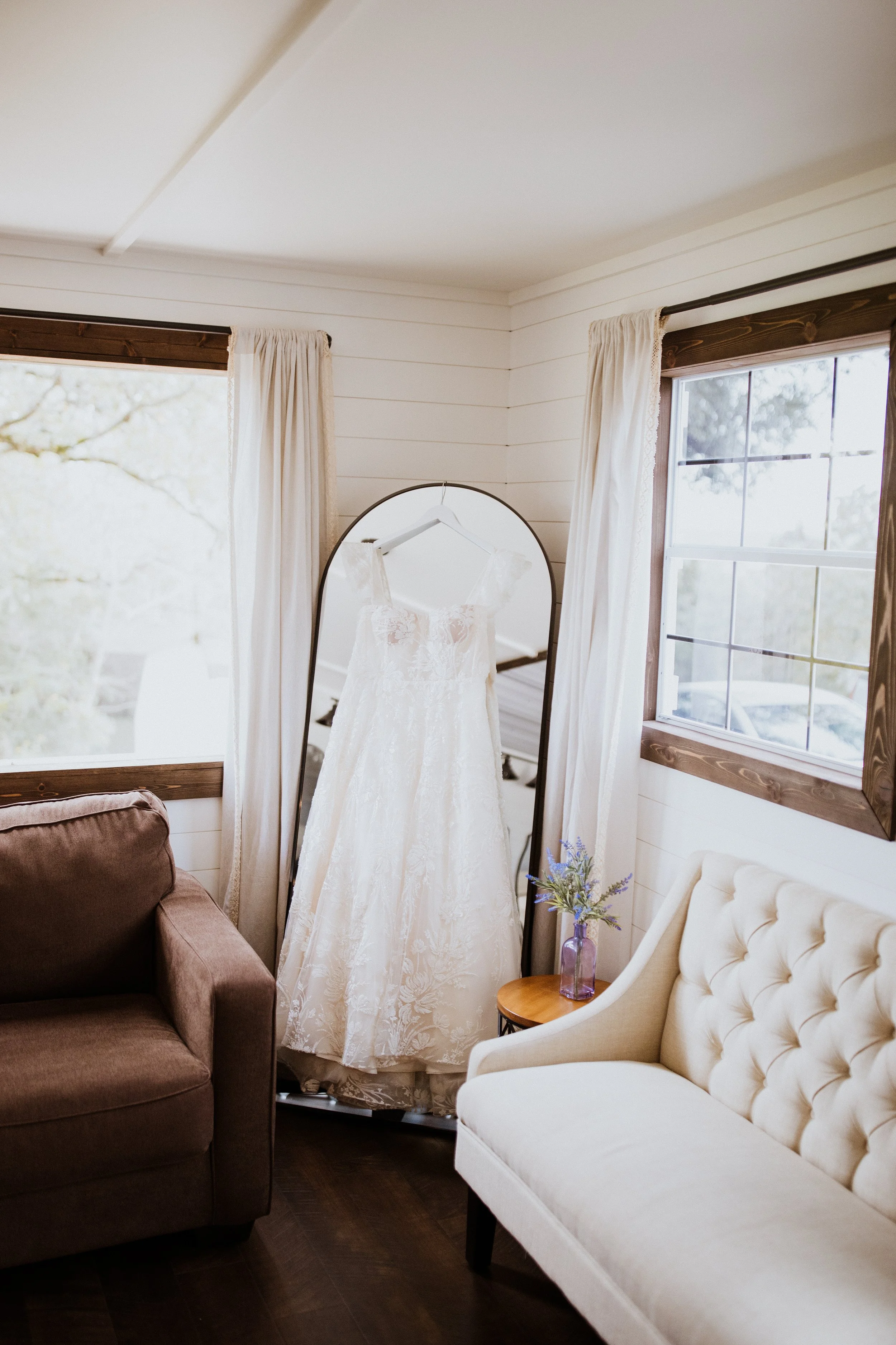Dressing Rooms | Red Ridge Receptions