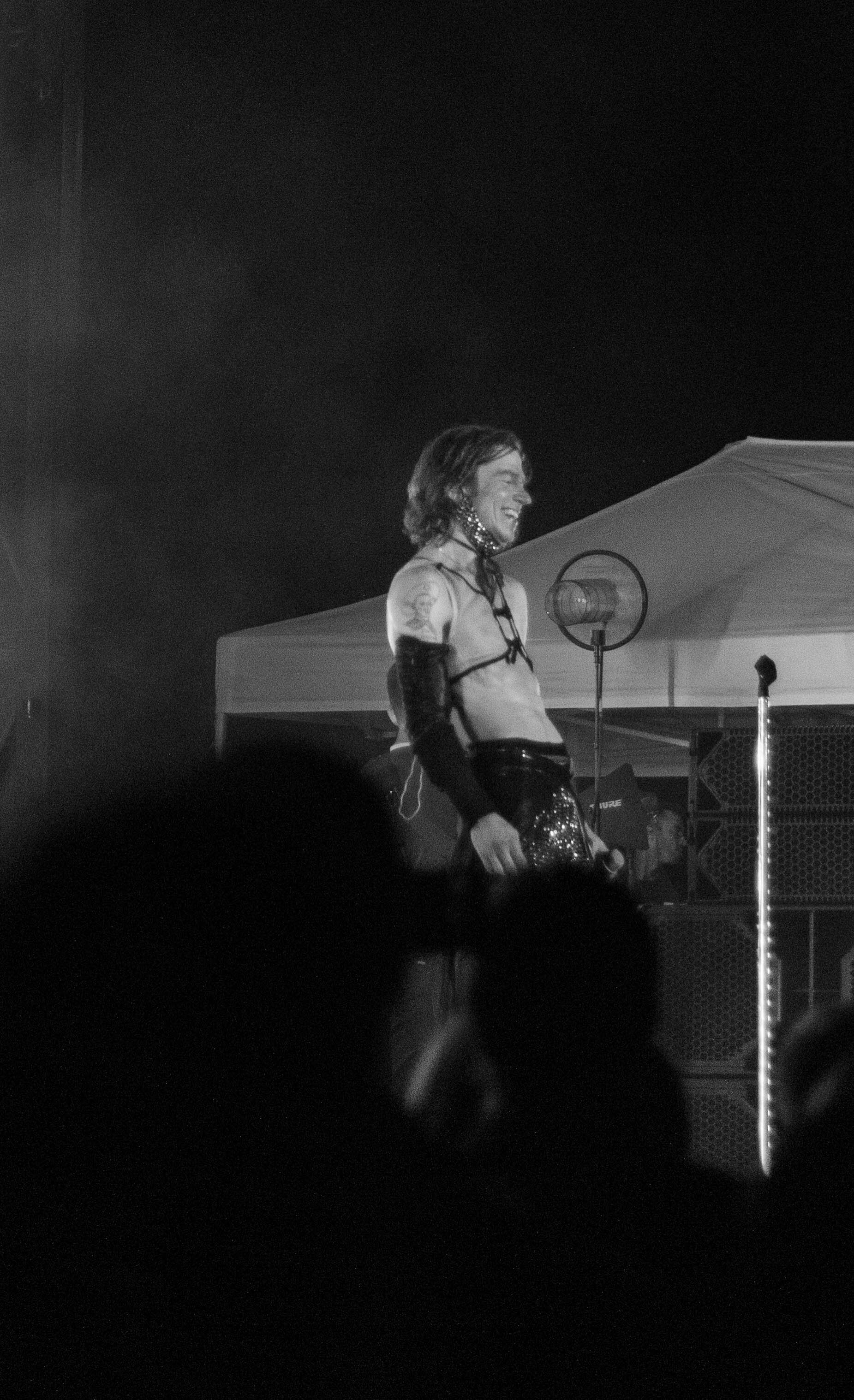 CAGE THE ELEPHANT