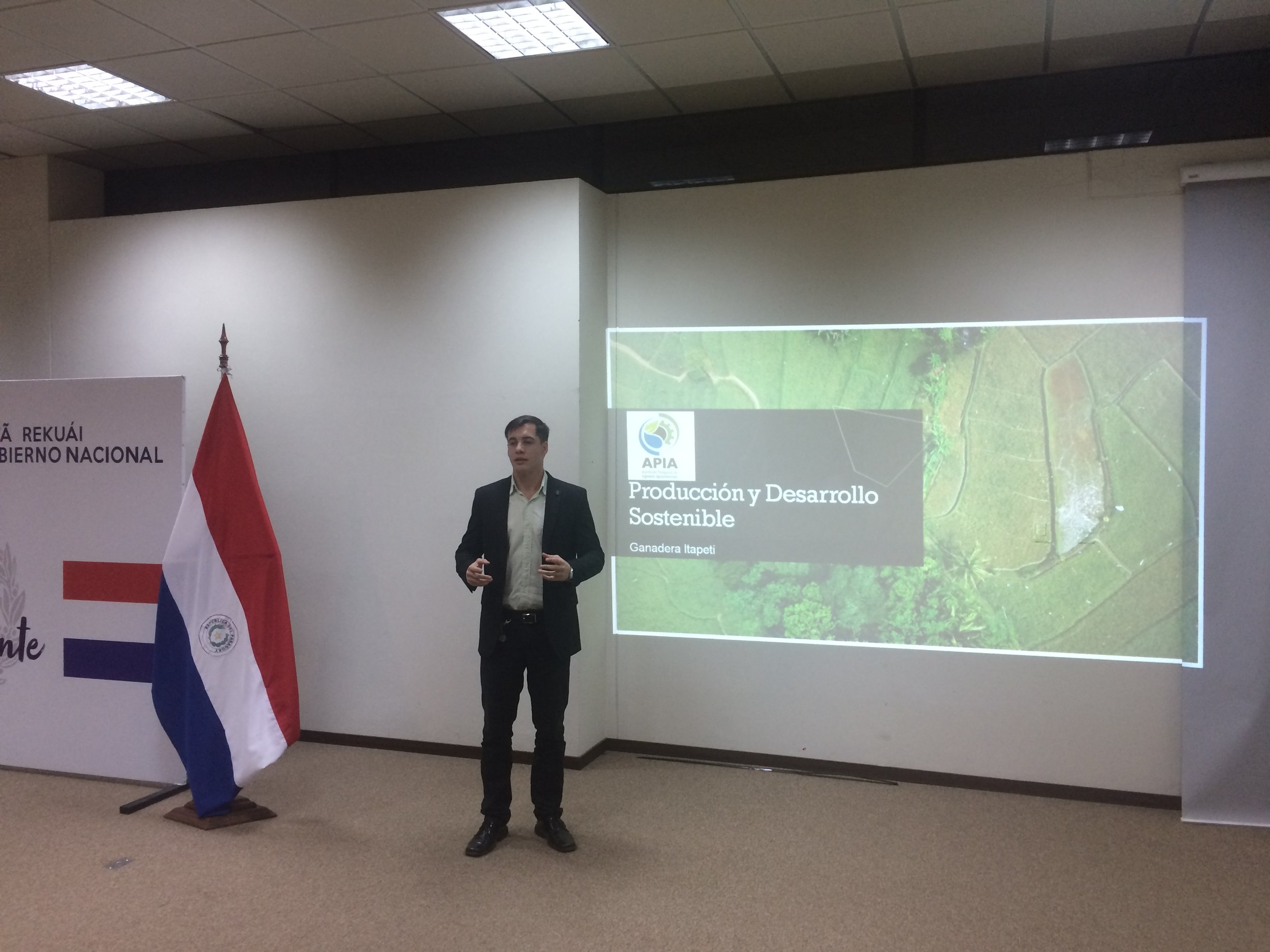  Mayo 2019: Participación en el I Congreso Paraguayo de Áreas Silvestres Protegidas como miembro del Staff y disertación con el tema Producción y Desarrollo Sostenible, realizado en el Ministerio del Ambiente y Desarrollo Sostenible (MADES), Asunción