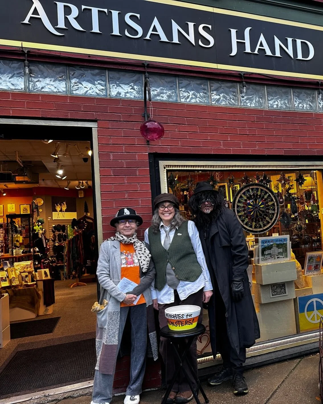 What fun tonight! 🎃  We love Montpelier, even in the rain.