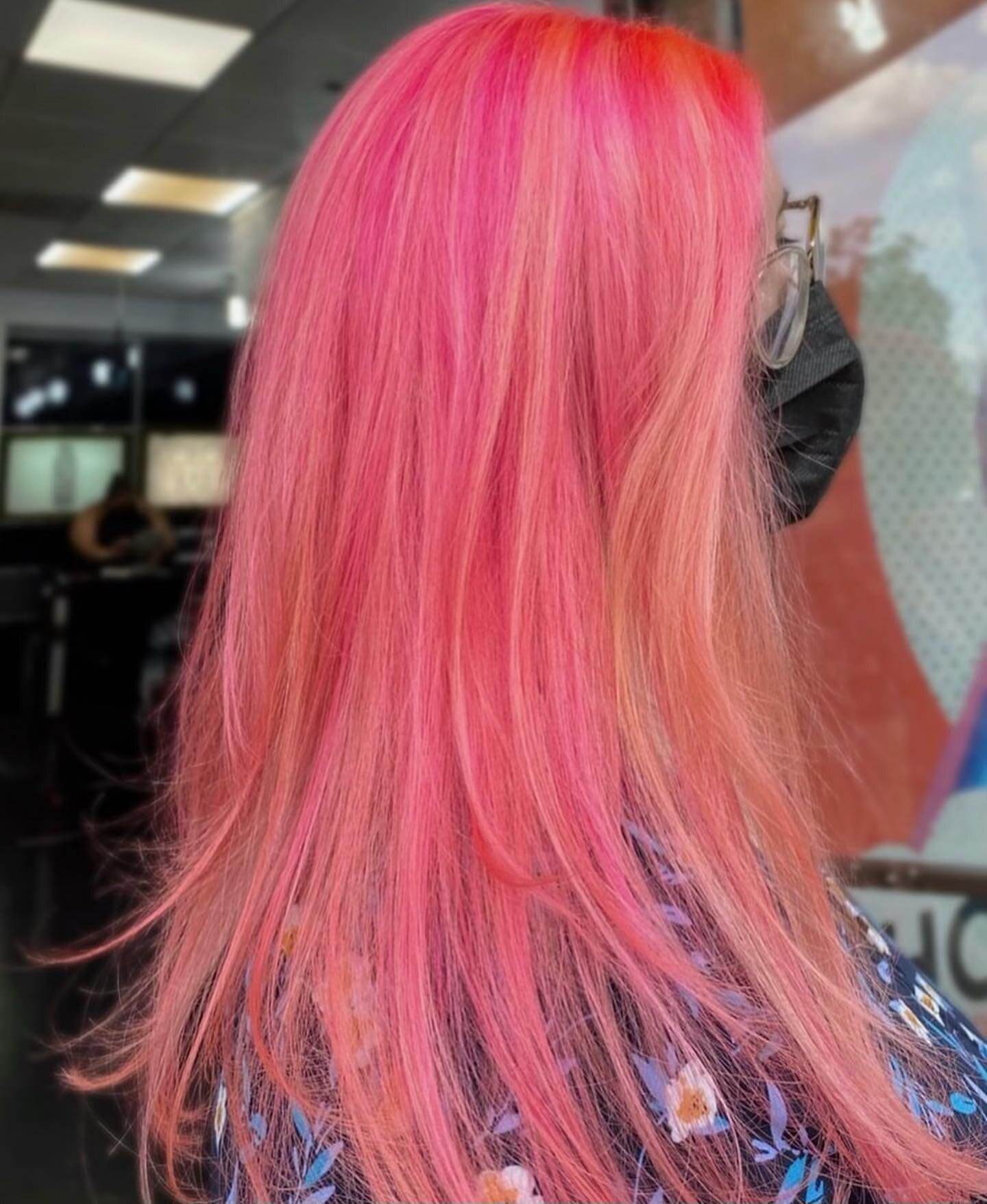 Beautiful shades of pink done by Cassidy! 💕