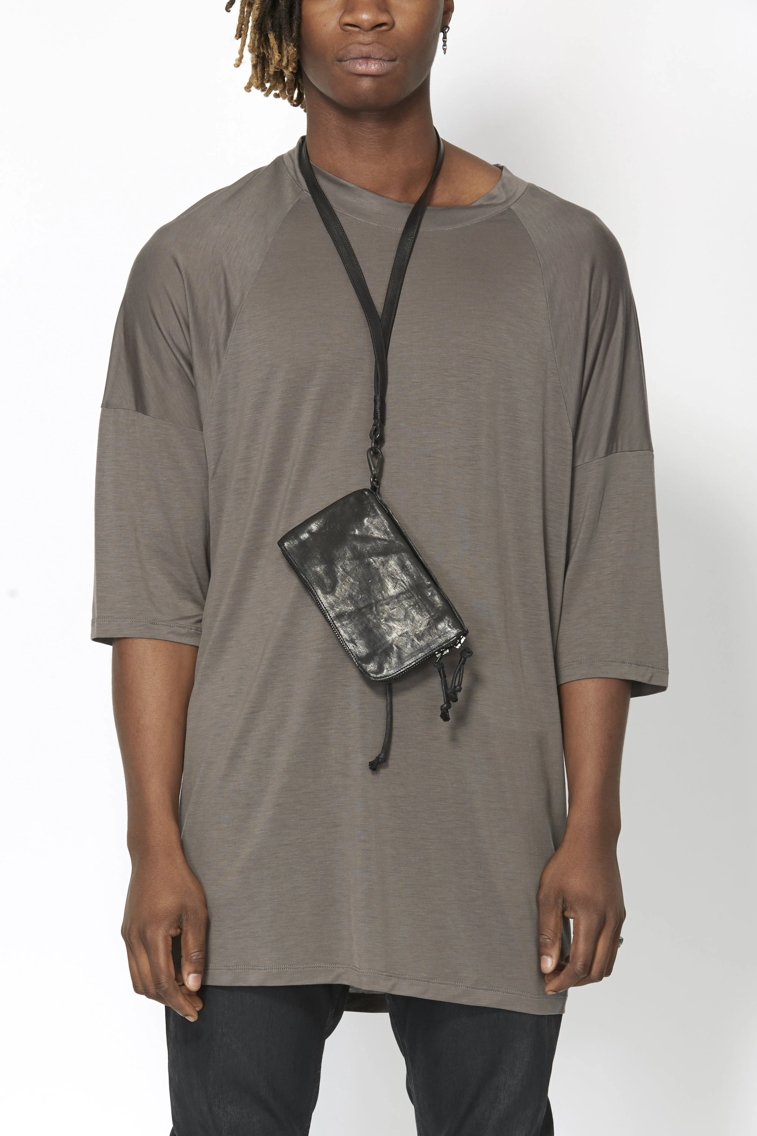 LLSS17U-ACC02_BLACK_SNAP_PURSE_02_1.jpg