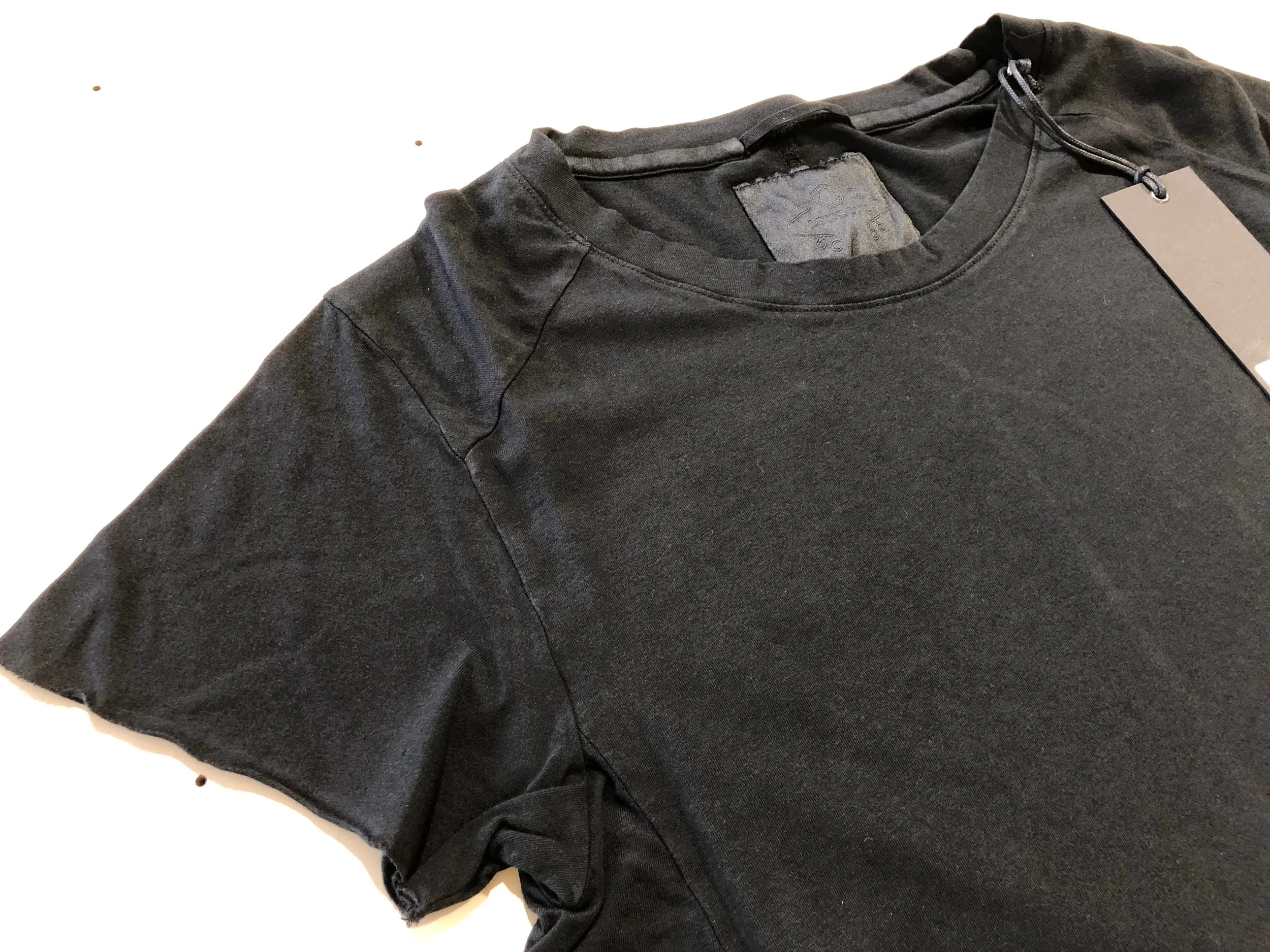 LLSS19M-TE04-C (Cotton) A-Shaped-Tee-Black-03.jpeg