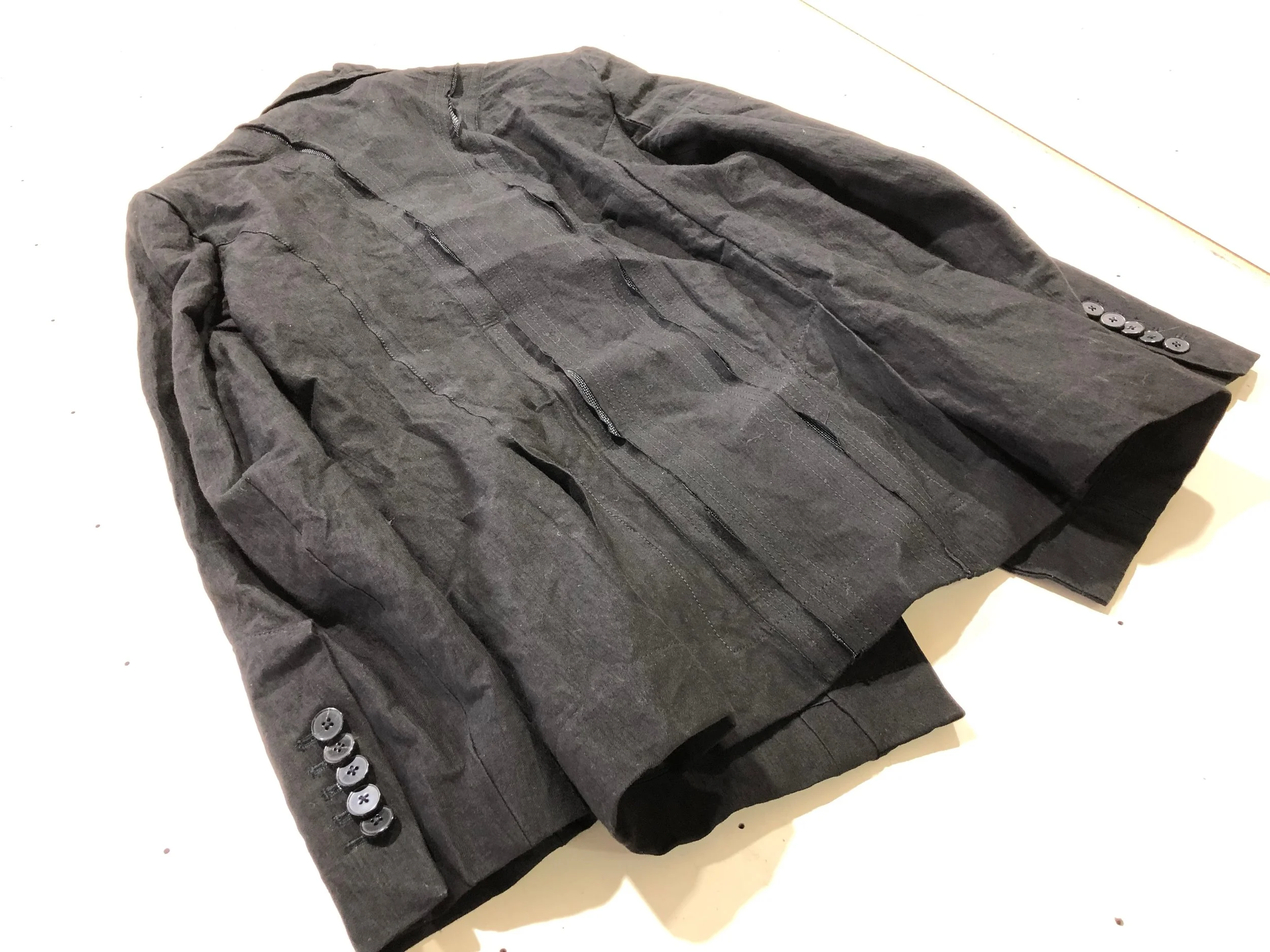 LLSS19M-BLZ04 SCAR STITCH ALLO BLAZER - BLACK-11.jpeg