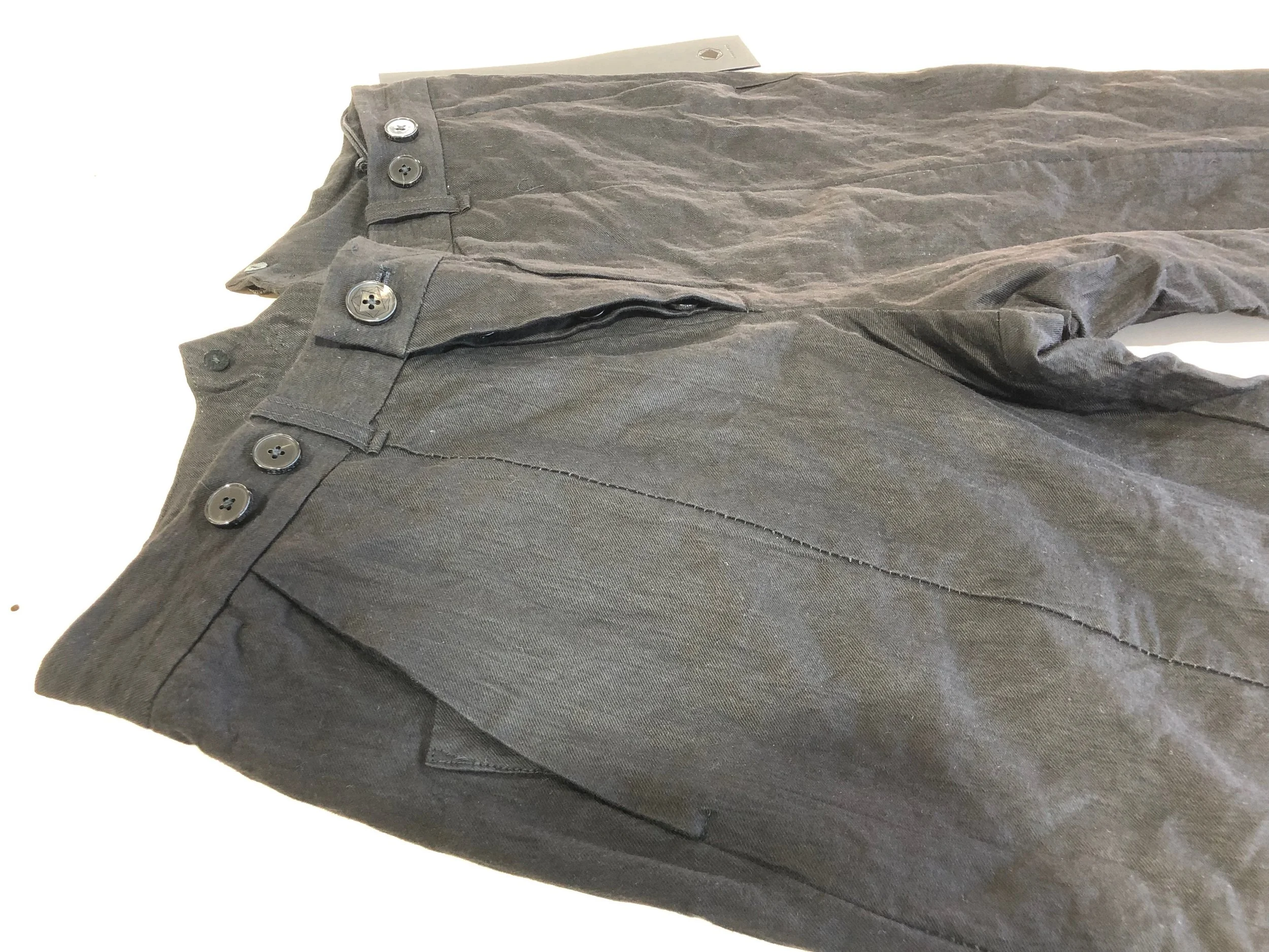 LLSS19M-PA06-Scar-Stitched-tailored-Suit-Pants-Black-04.jpeg