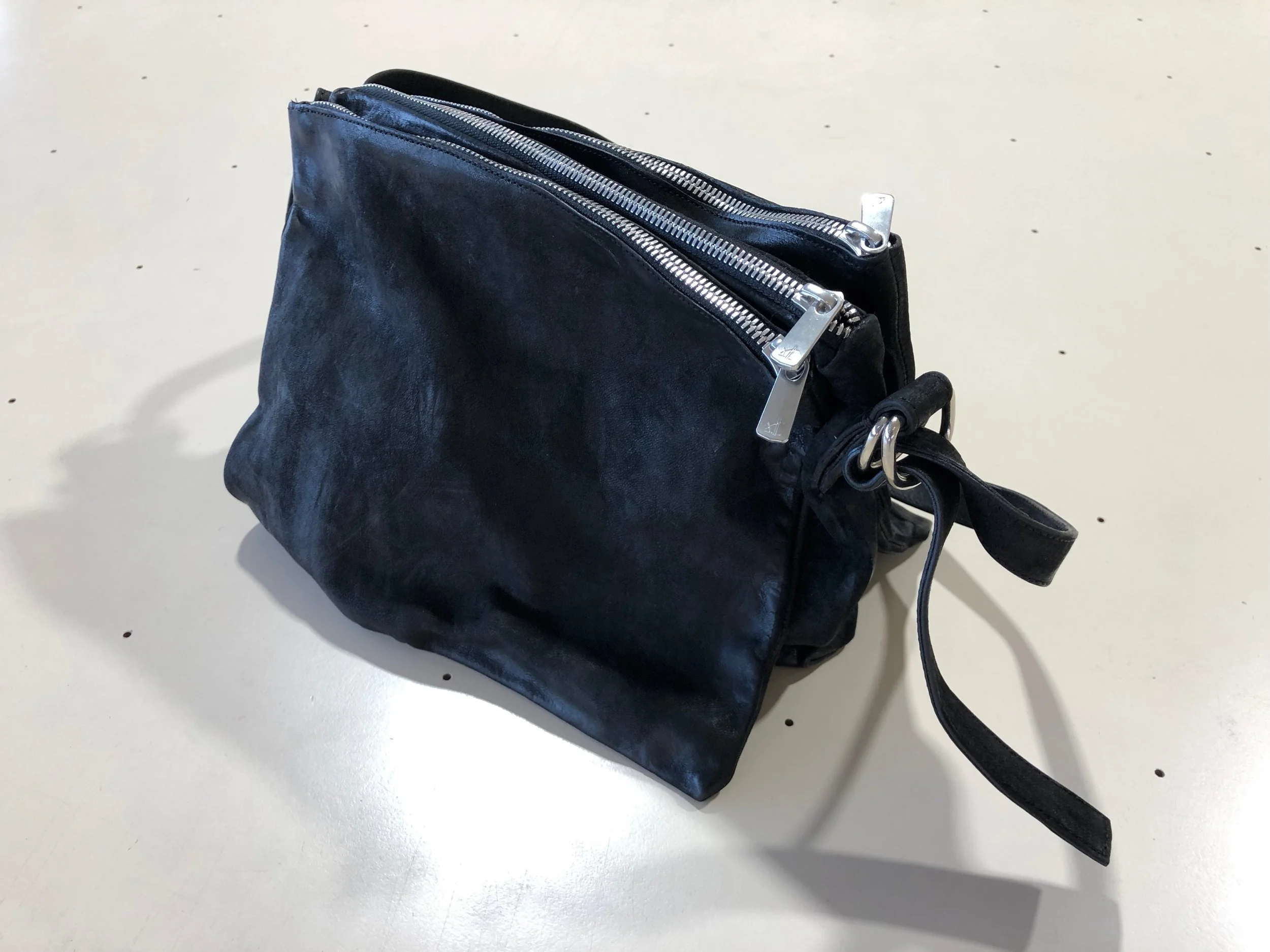 LLSS17U-ACC05-Detach-Shoulder-Bag-01.jpeg