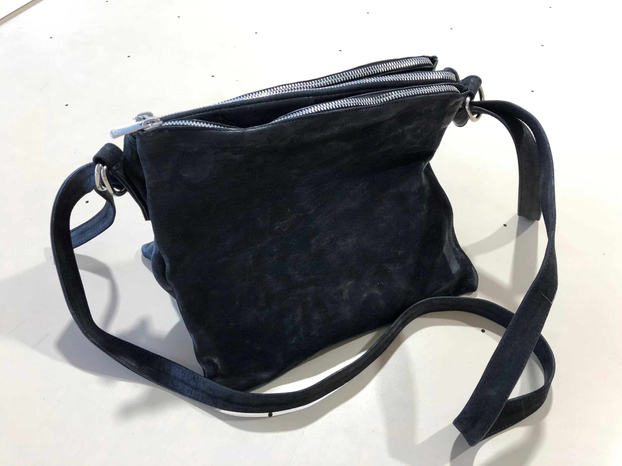 LLSS17U-ACC05-Detach-Shoulder-Bag-04.jpeg