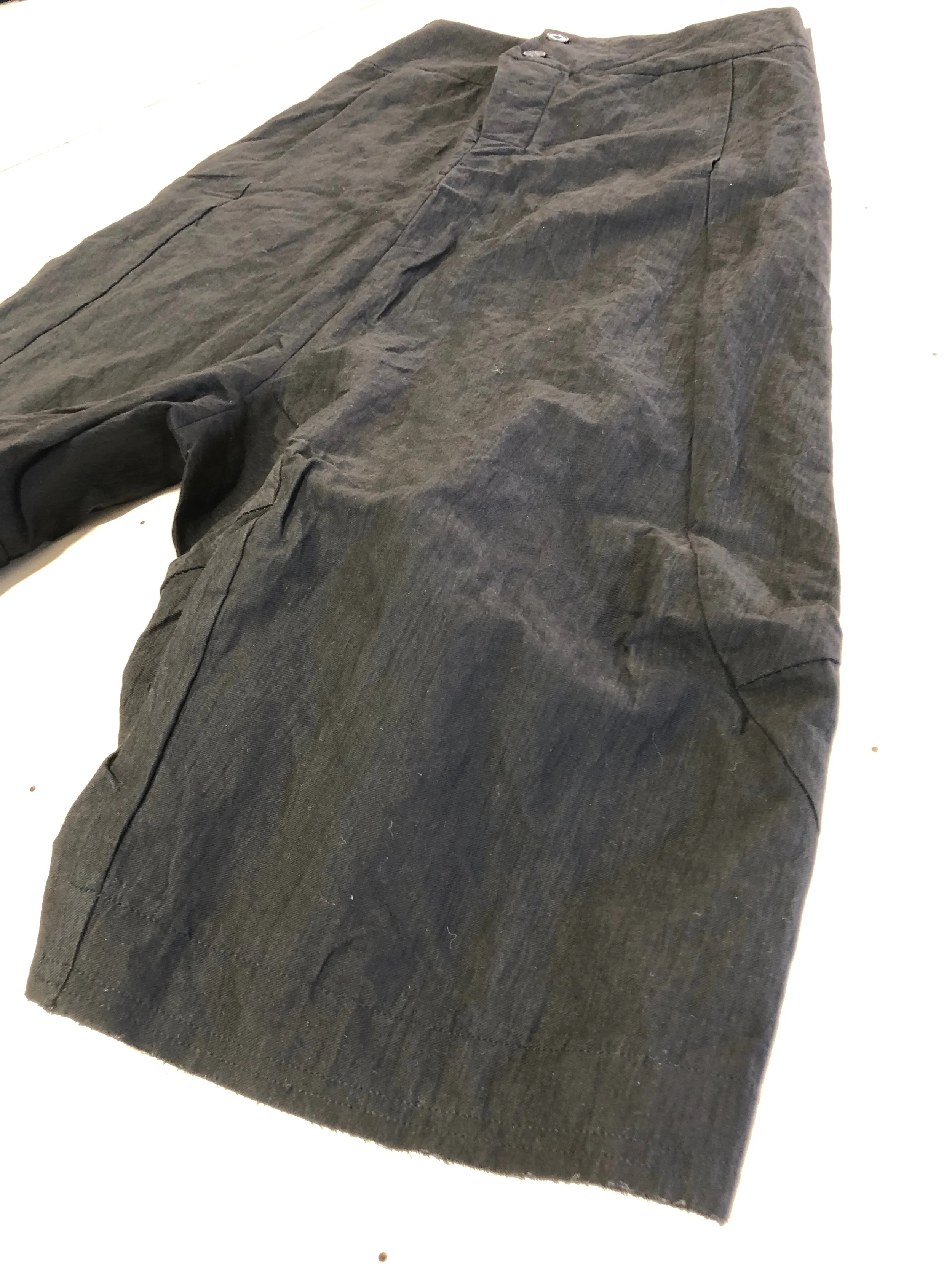 LLSS19W-PA02-Curly-High-Waist-Idom-Pants-02.jpeg