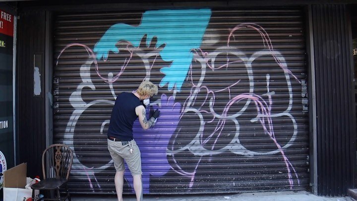 Our gate needed some sprucing up and we thought the community would enjoy something fun and playful to look at. Welcome to Park Slope @frank_ape !!