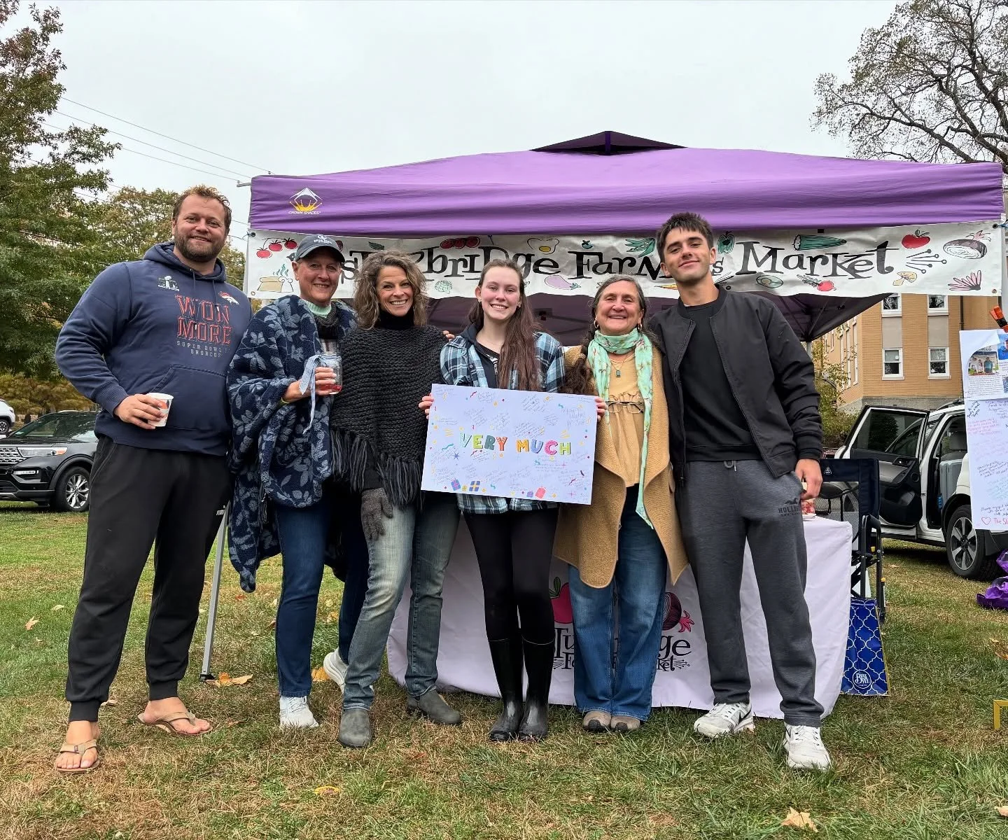 I absolutely love our little market family! 🩷

What a fantastic way to wrap up the end of our 8th season, with a small toast to all.🍾

🤗A huge thank you to customers who have supported this market. Thank you to our awesome vendors for being here e