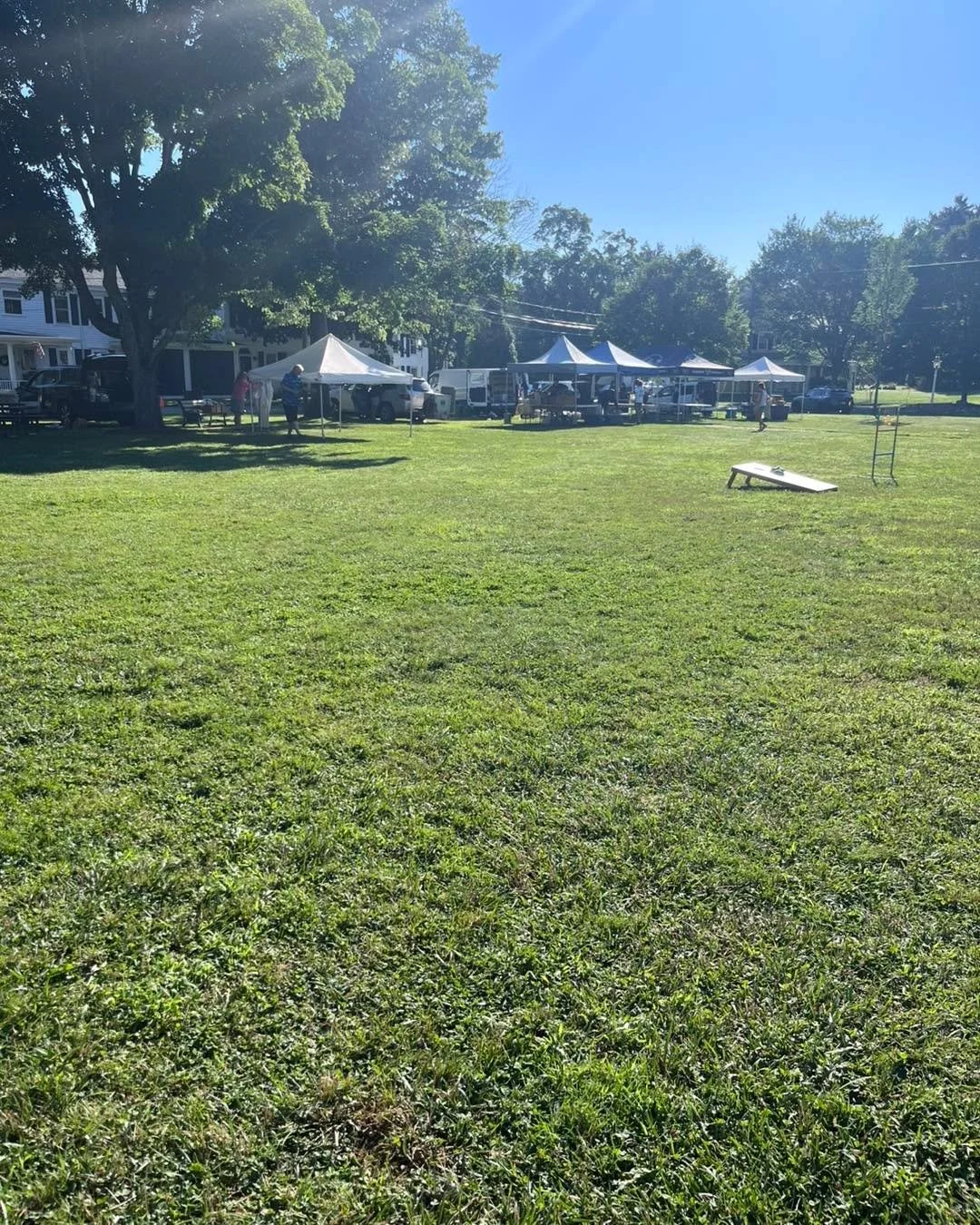 ☀️Already such a beautiful day on the Common! We have so many vendors for you to come support! 

🩷Our notepads, pens, bubbles, and stickers are here! Get 2 stamps today on your loyalty card. If you reach 6 stamps, you will receive our notepad and pe