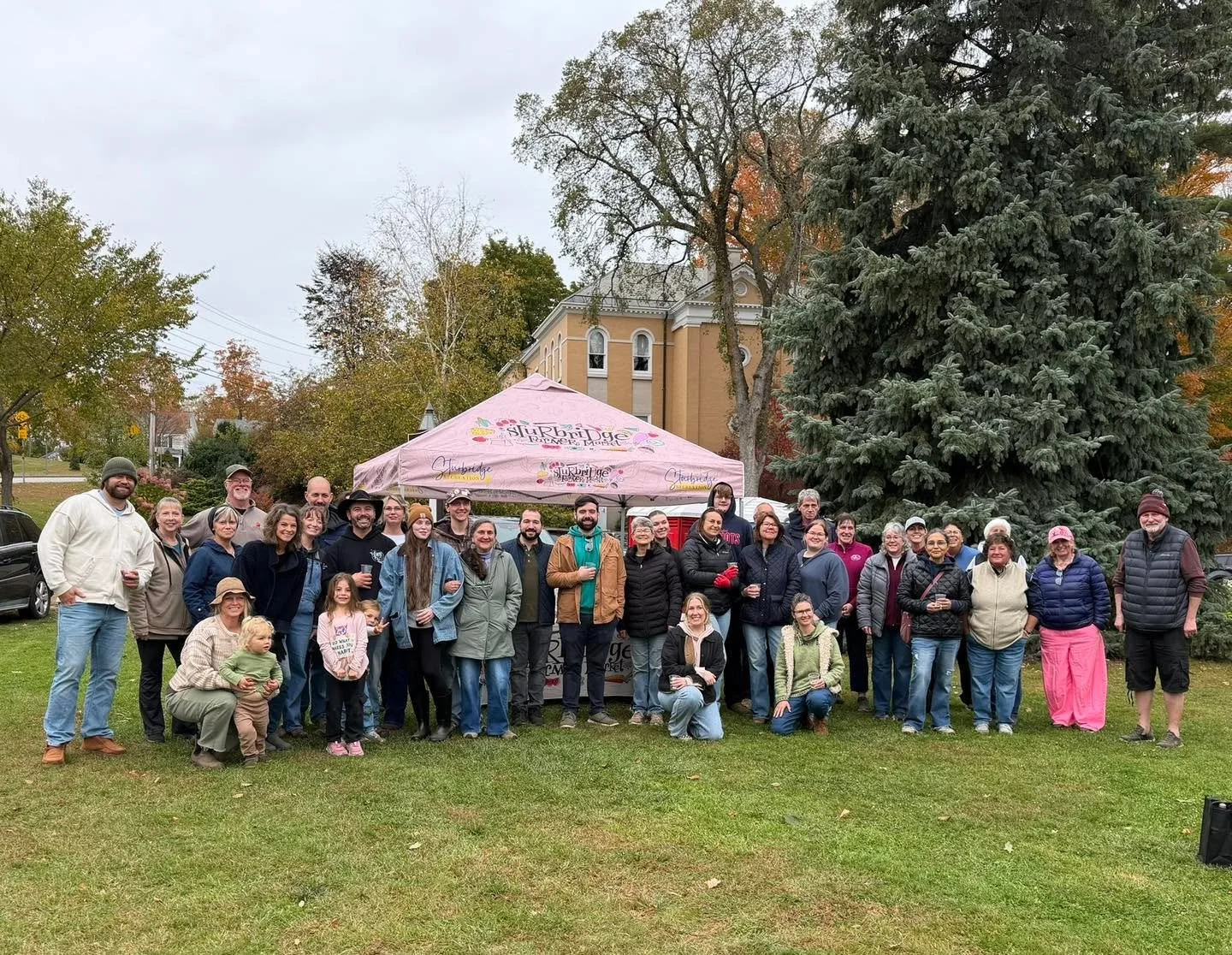 🩷That&rsquo;s a wrap! What an amazing 2026 Season for the Sturbridge Farmers Market.
We couldn&rsquo;t have done it without all of our fantastic vendors and loyal customers!

💯We had record breaking attendance this year, and can&rsquo;t stress enou