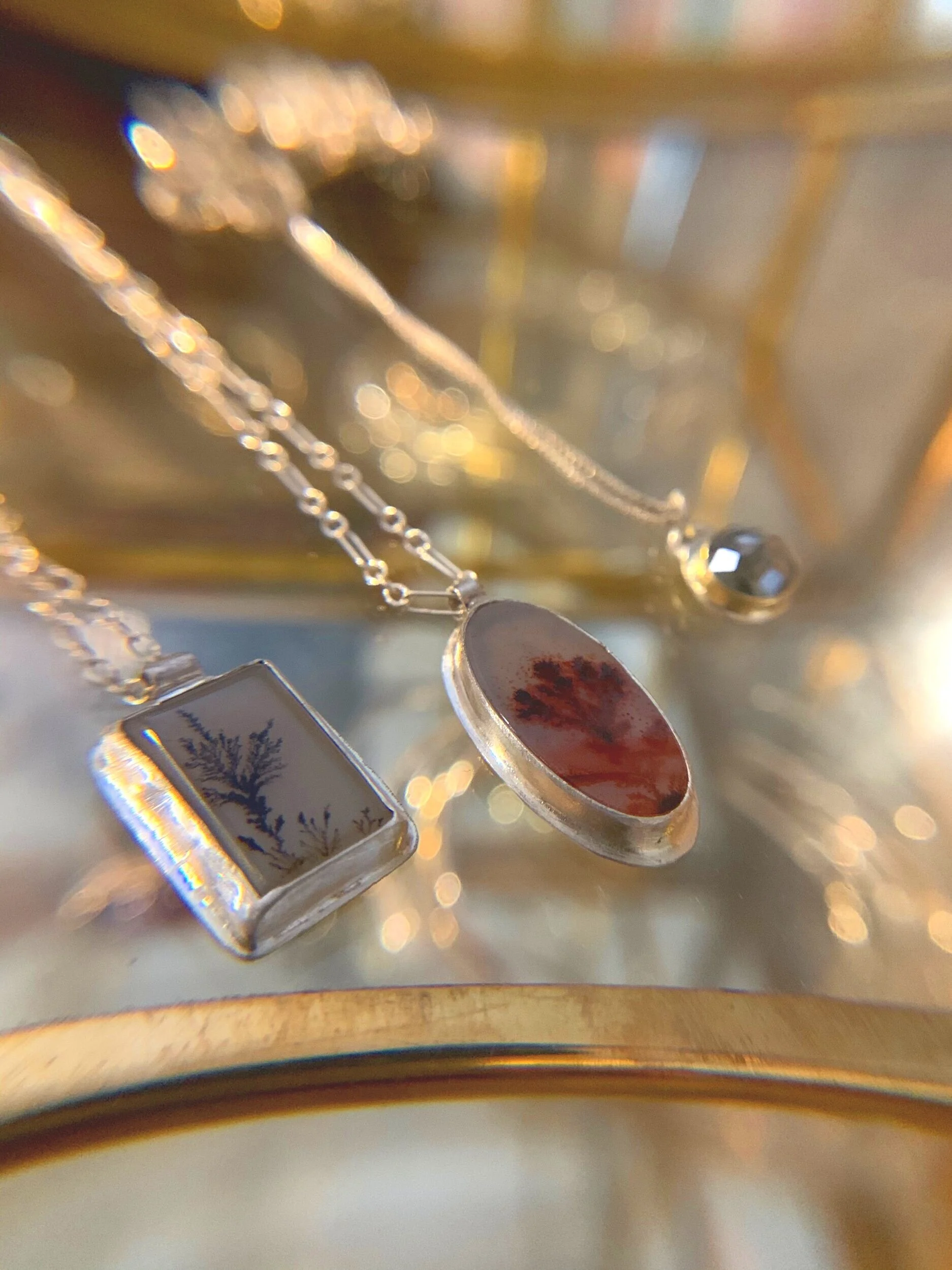 E6A18A43-AFBF-41FA-B567-CFC91BFB5E43