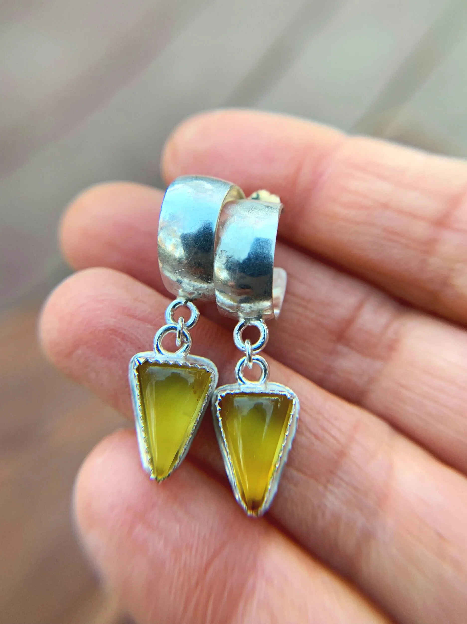 3D3FFBA3-C5CF-4347-9D7D-73FB37A4786E