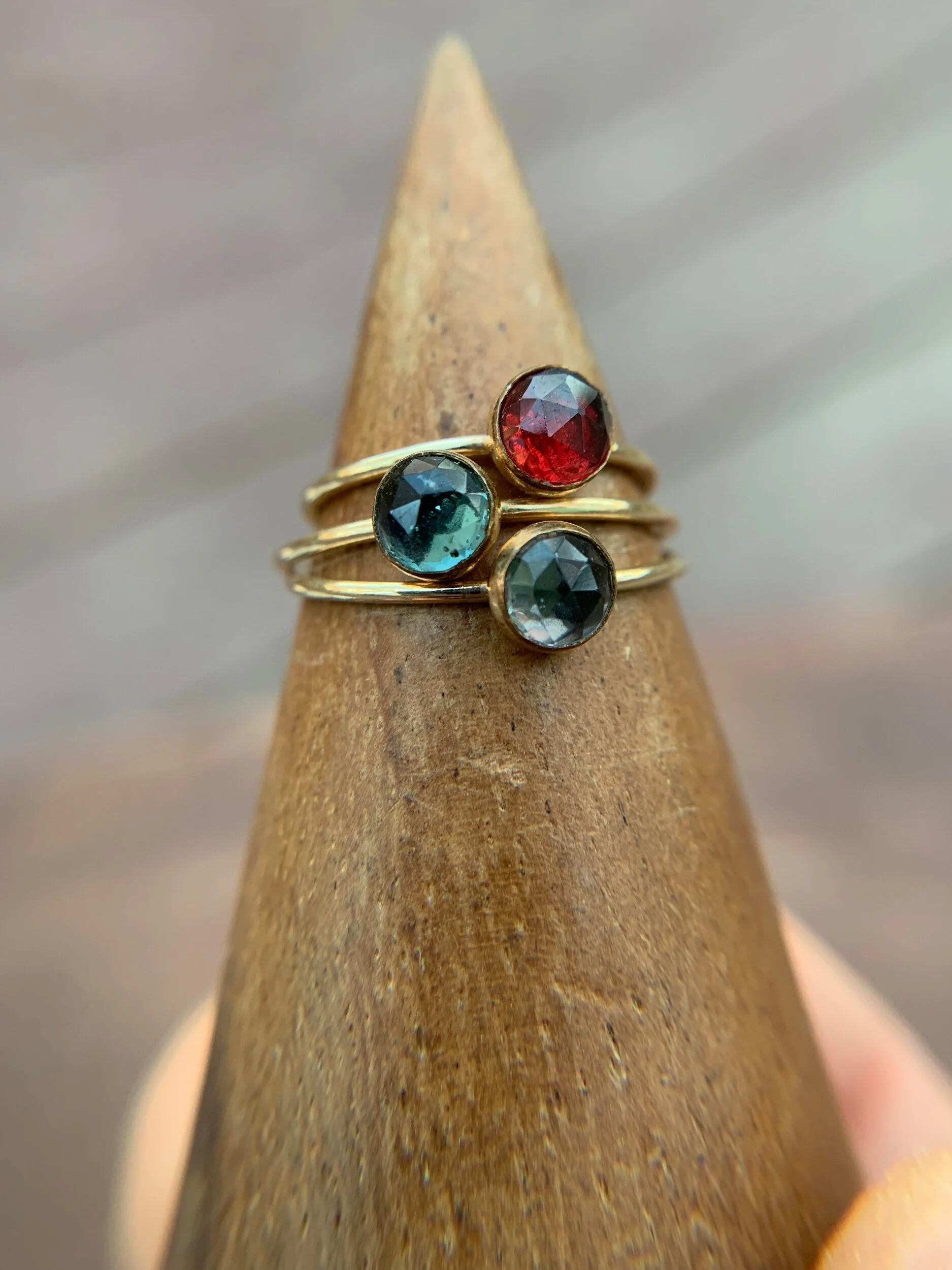 25FE55F1-3C71-4691-BFDB-F7D4461997E7