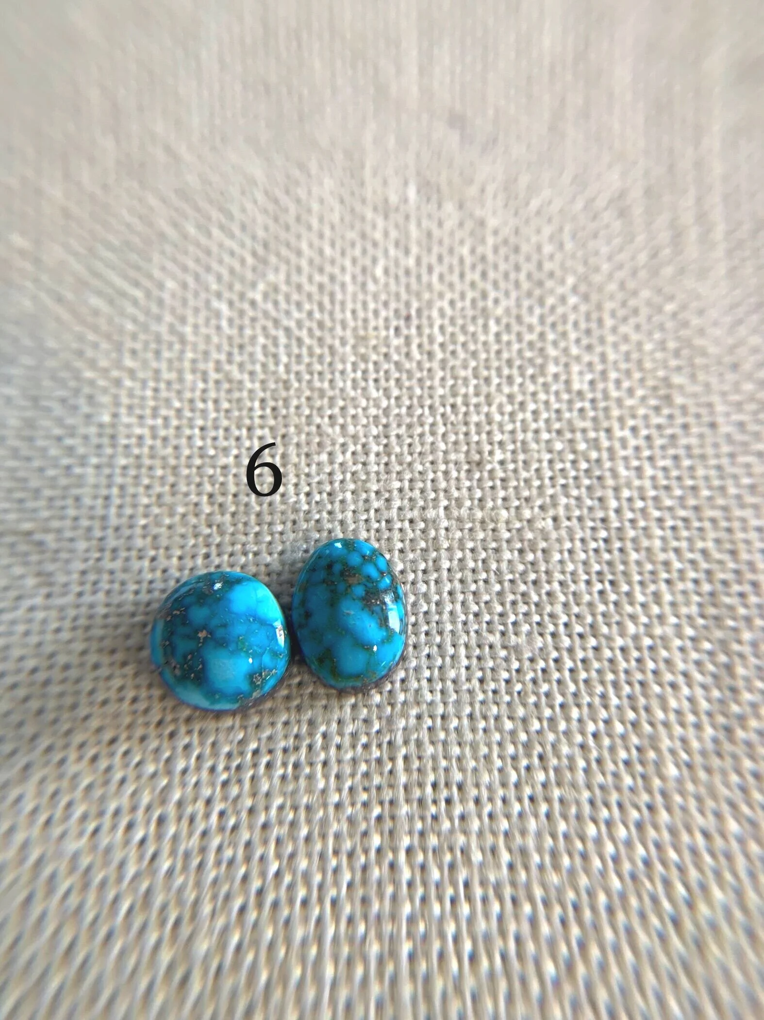 9809ABDC-74EE-4B33-AD26-861AD7C8CF8C