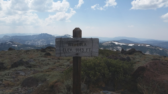 HIKE OF THE MONTH: MOUNT LOLA